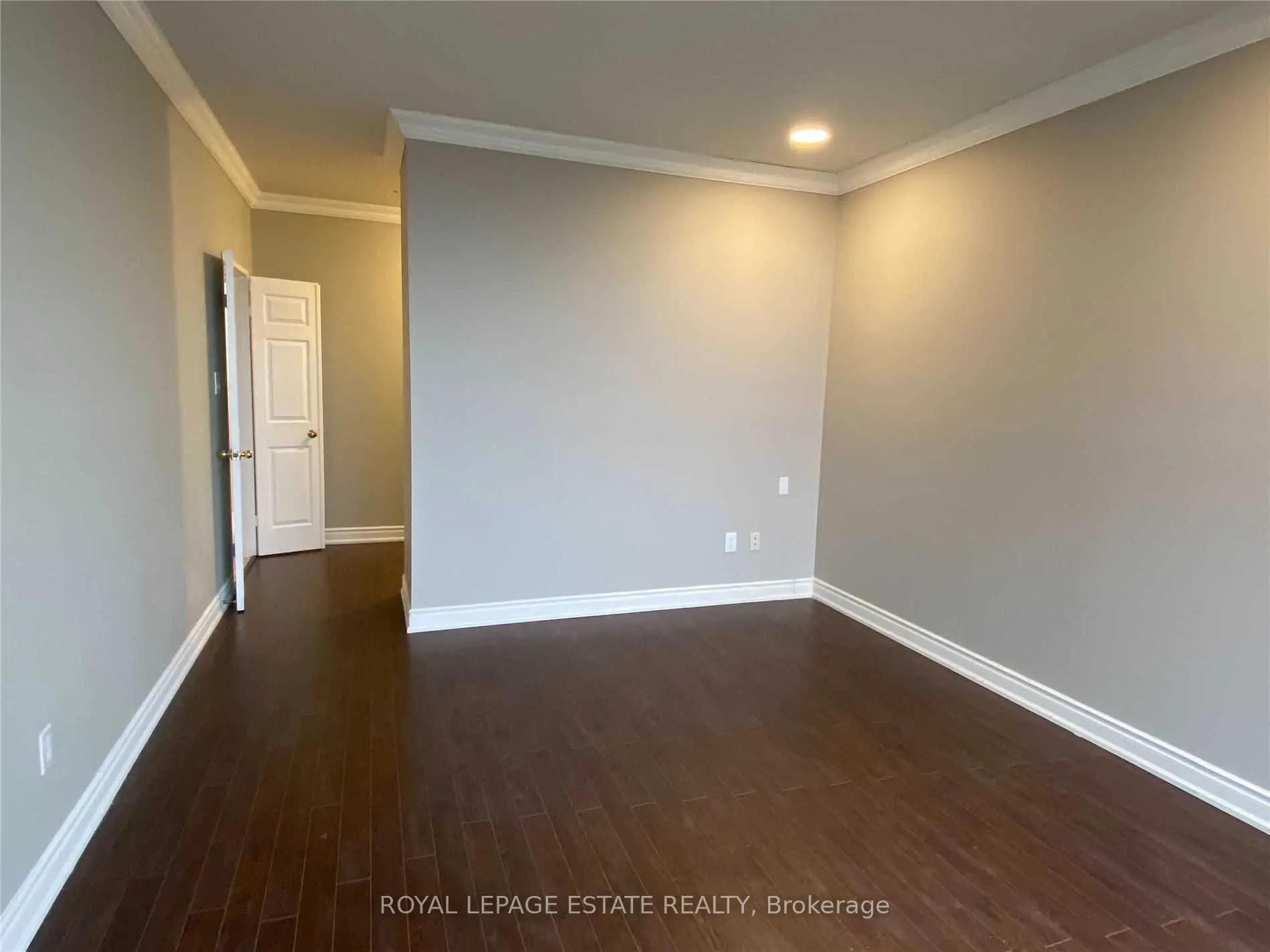 280 Simcoe Street, #Ph3