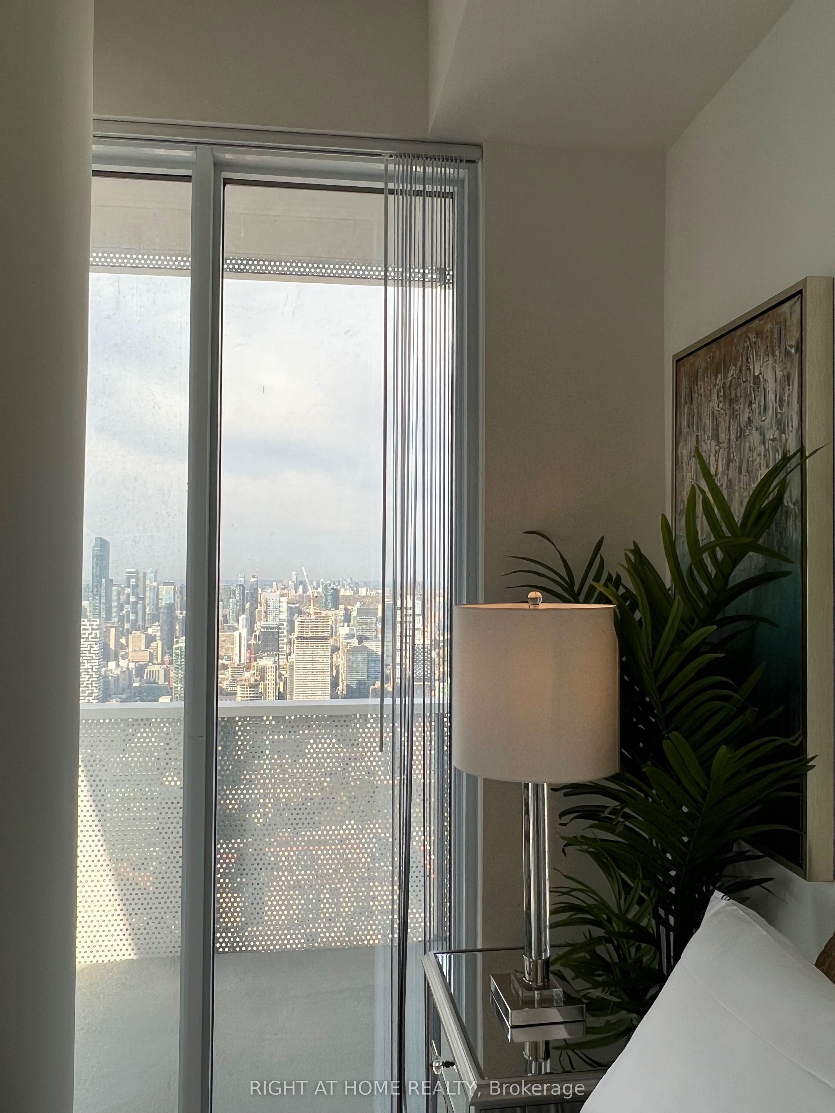 138 Downes Street #PH212
