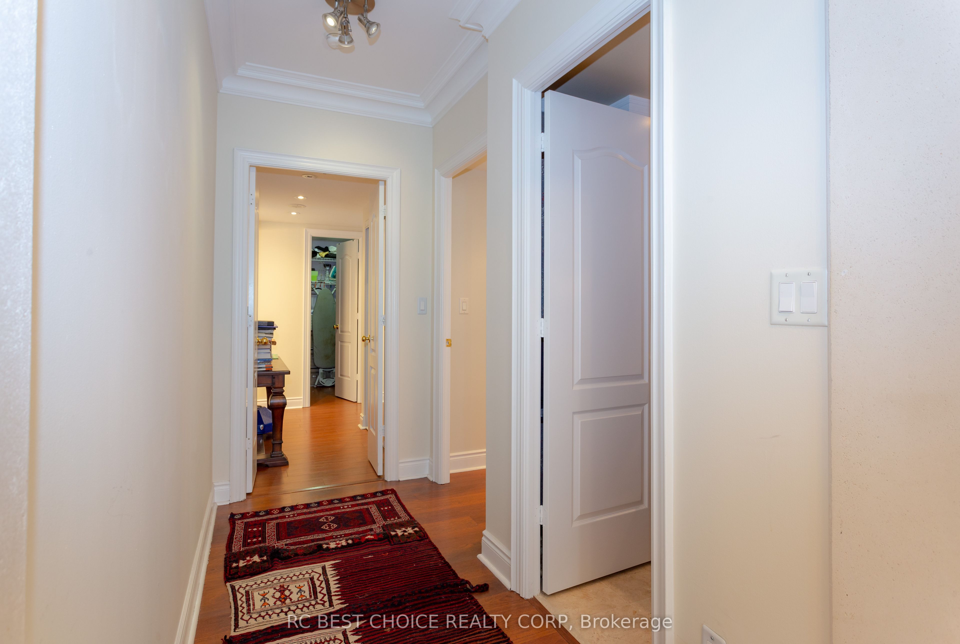 38 William Carson Crescent, #805