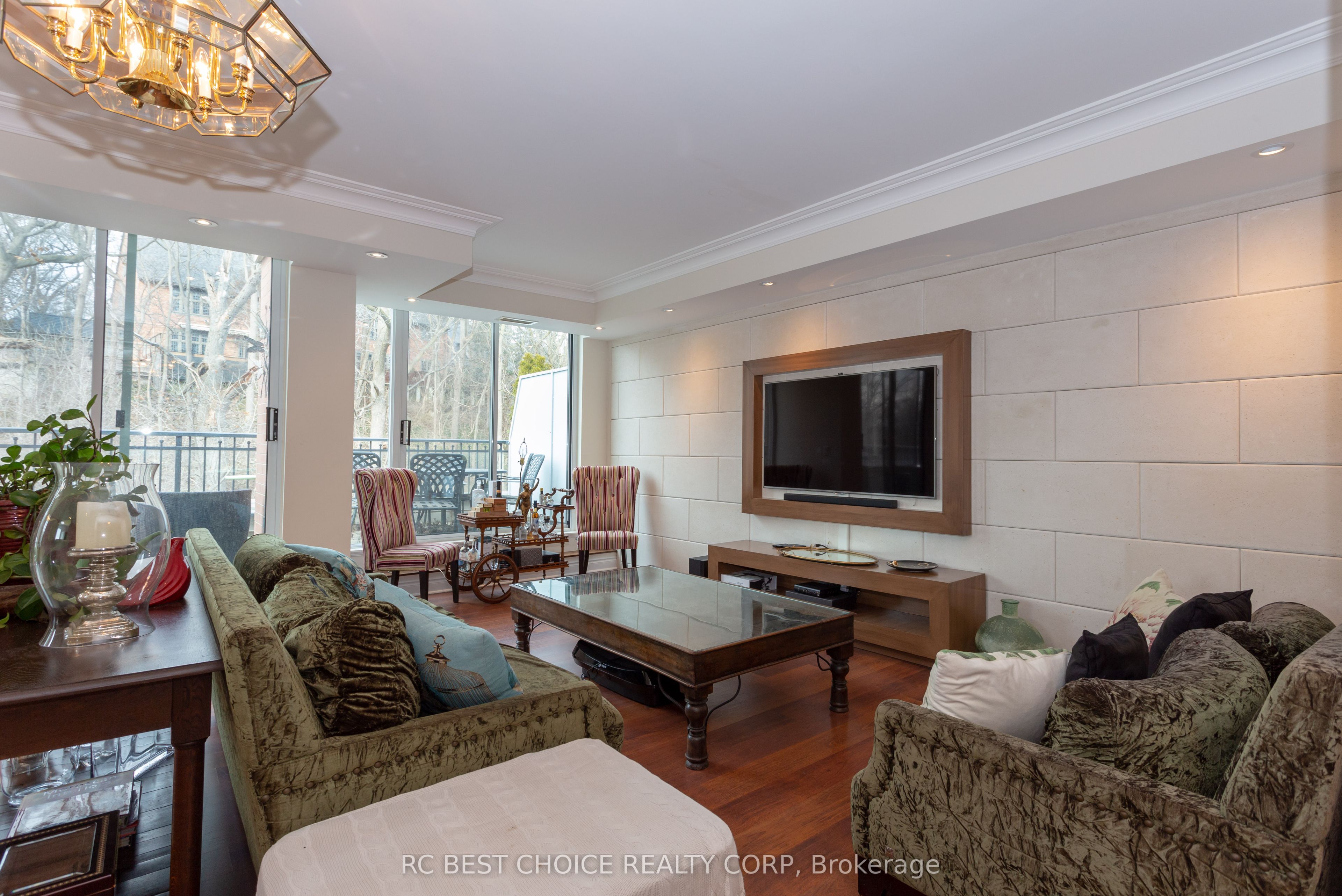 38 William Carson Crescent, #805