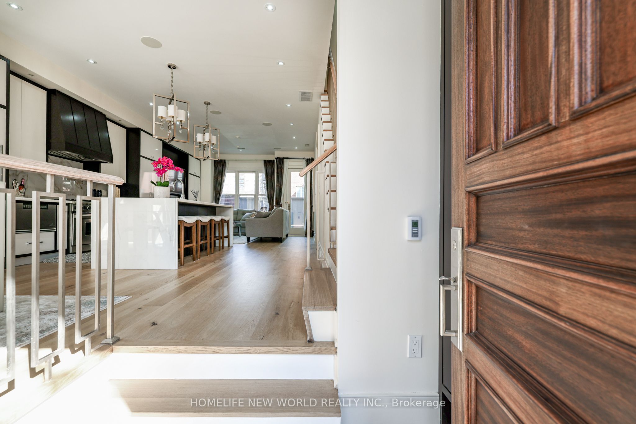 9 Dunvegan Rd