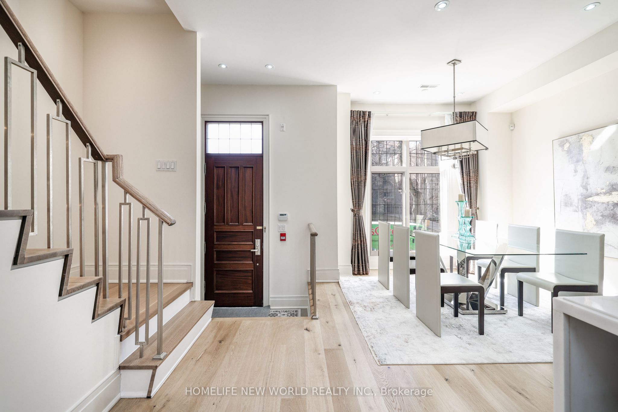 9 Dunvegan Rd