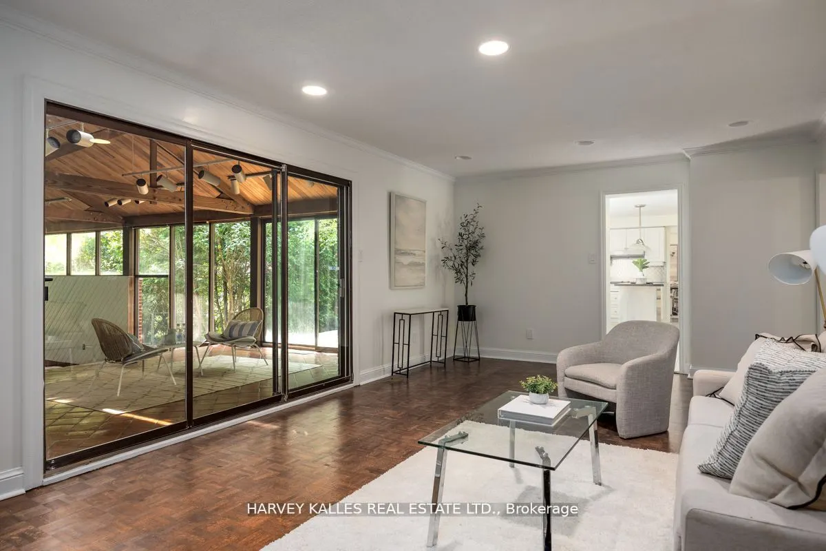15 Old Colony Road