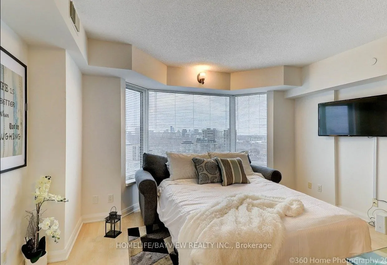 155 Yorkville Avenue #1918
