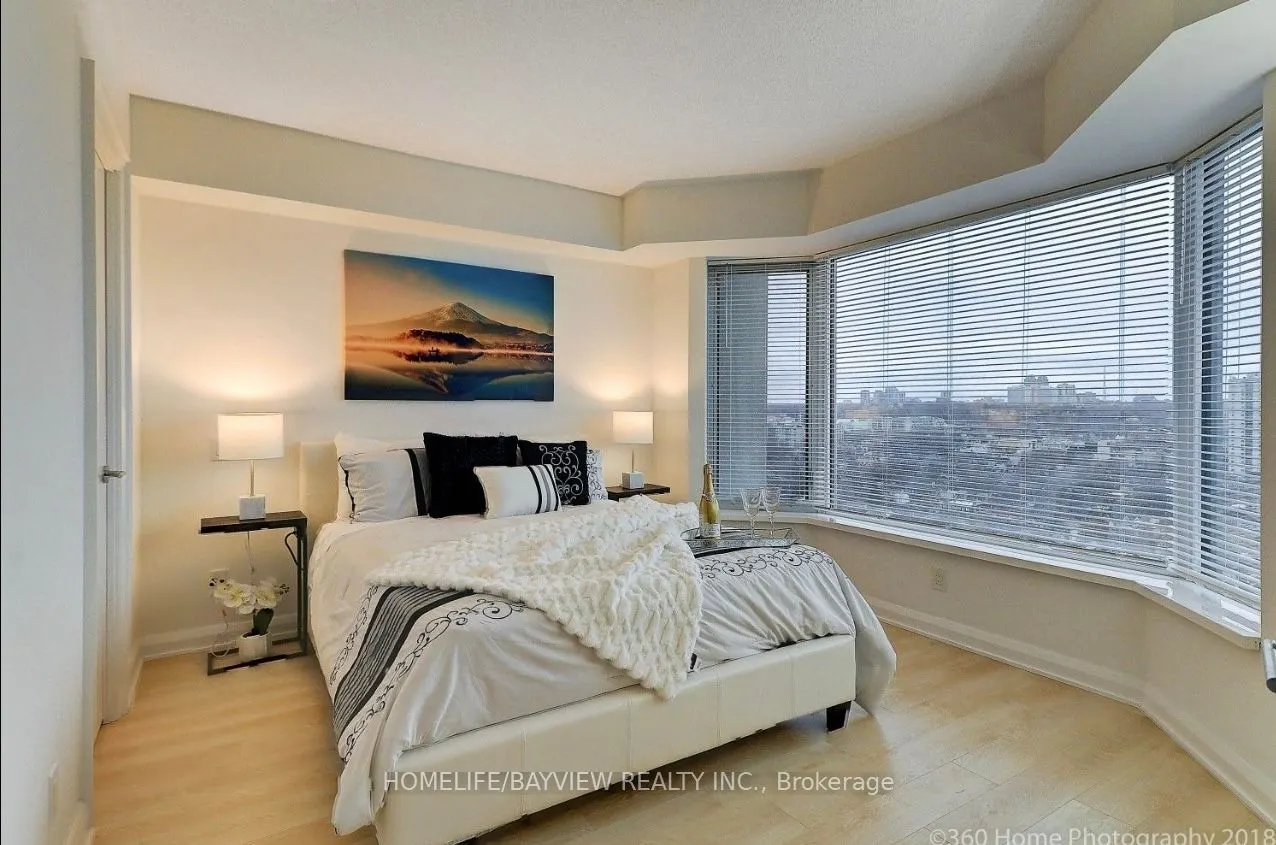155 Yorkville Avenue #1918