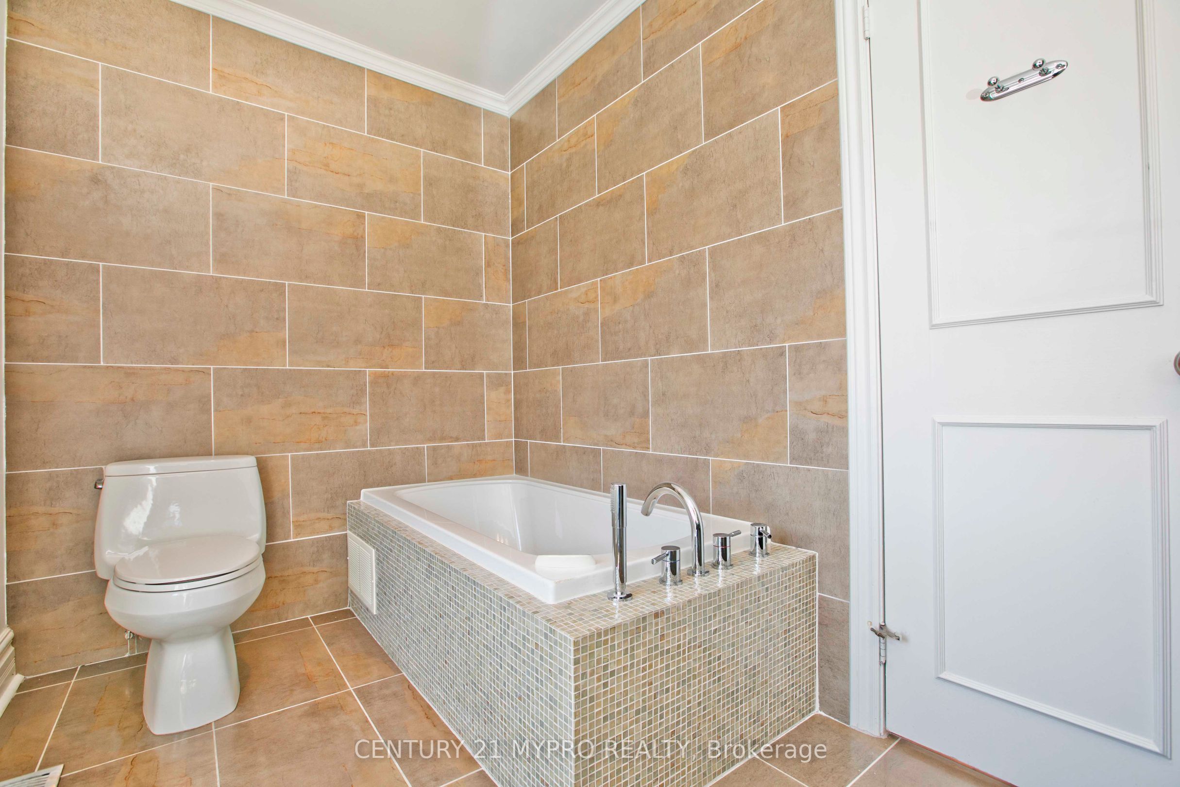 9 Shady Oaks Crescent
