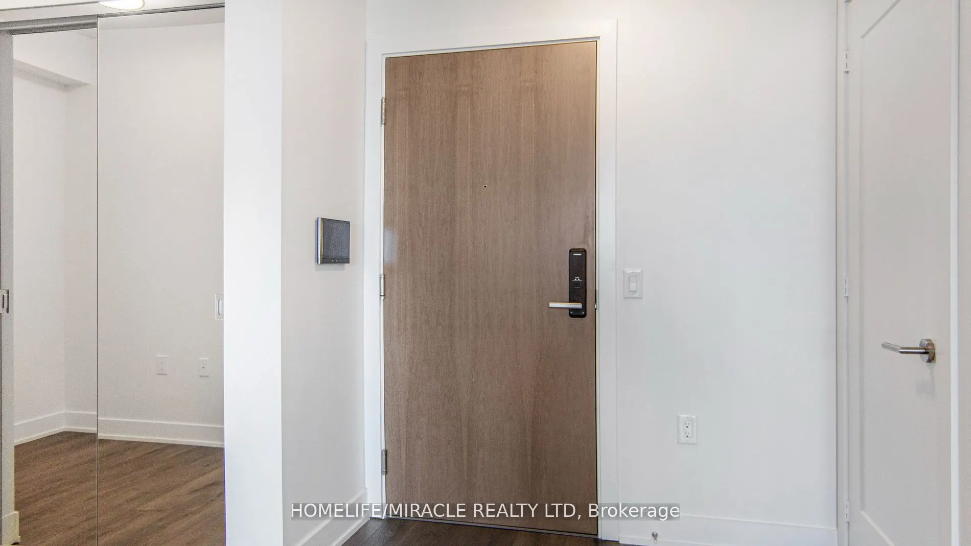 575 Bloor Street E, #2905