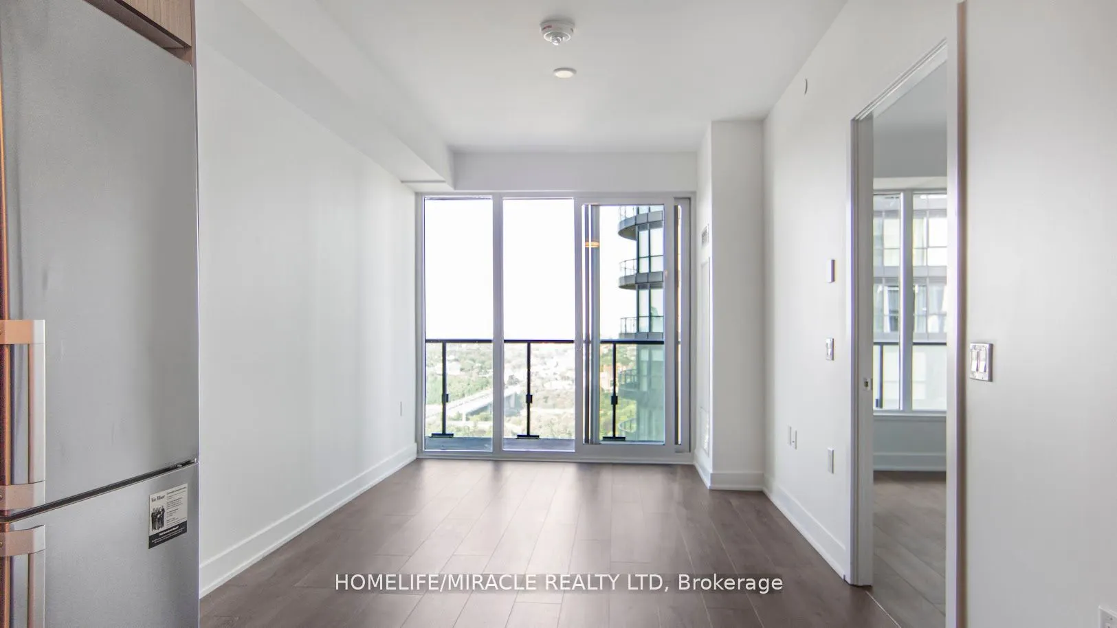 575 Bloor Street E, #2905