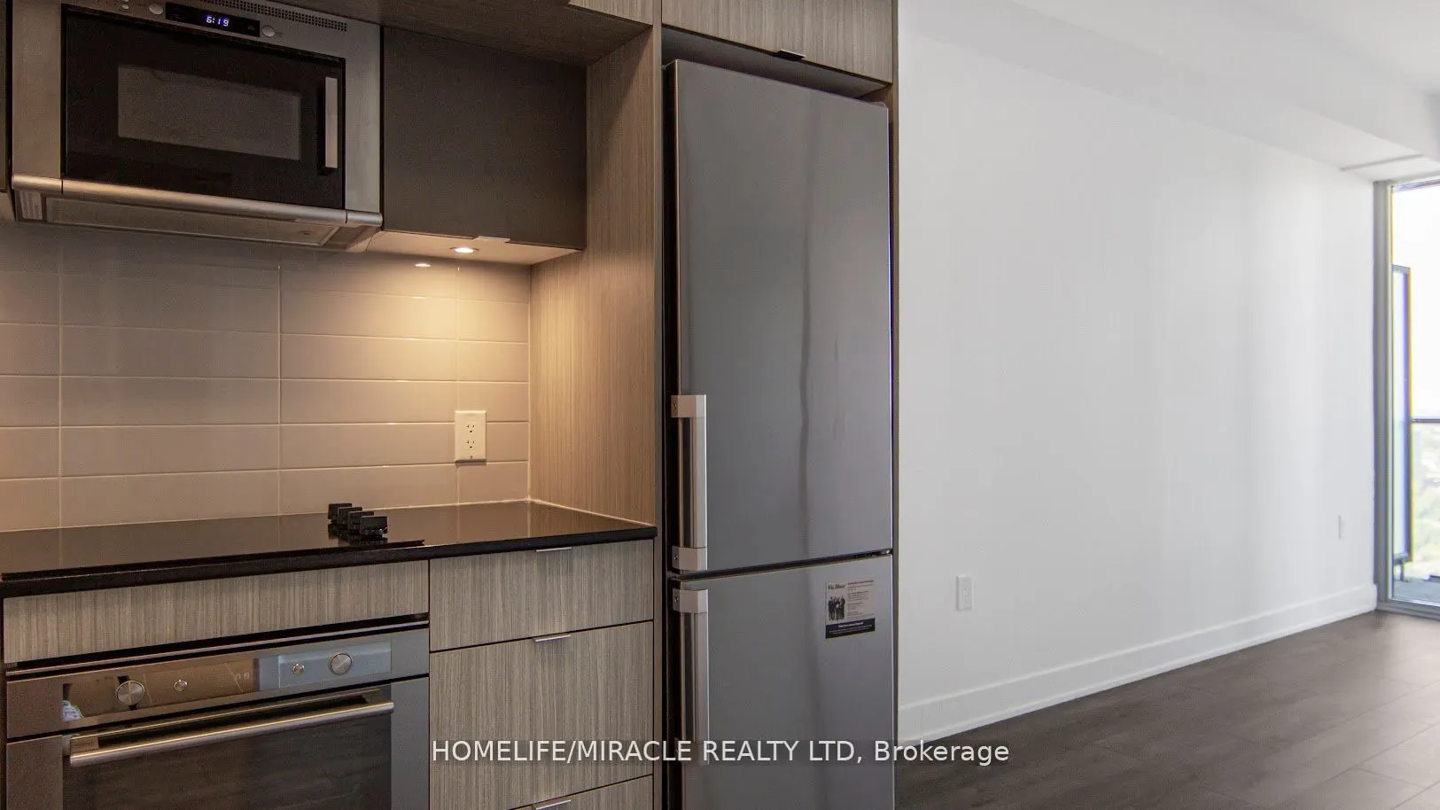 575 Bloor Street E, #2905