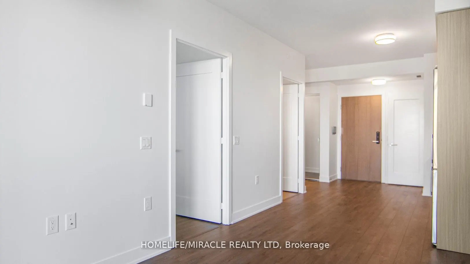 575 Bloor Street E, #2905