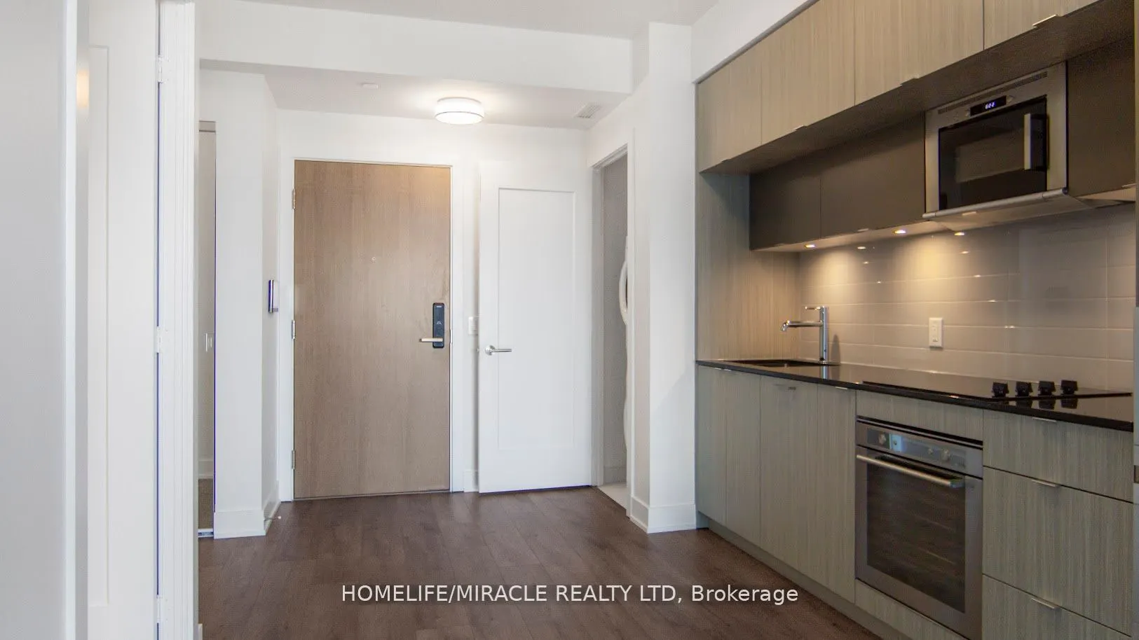 575 Bloor Street E, #2905