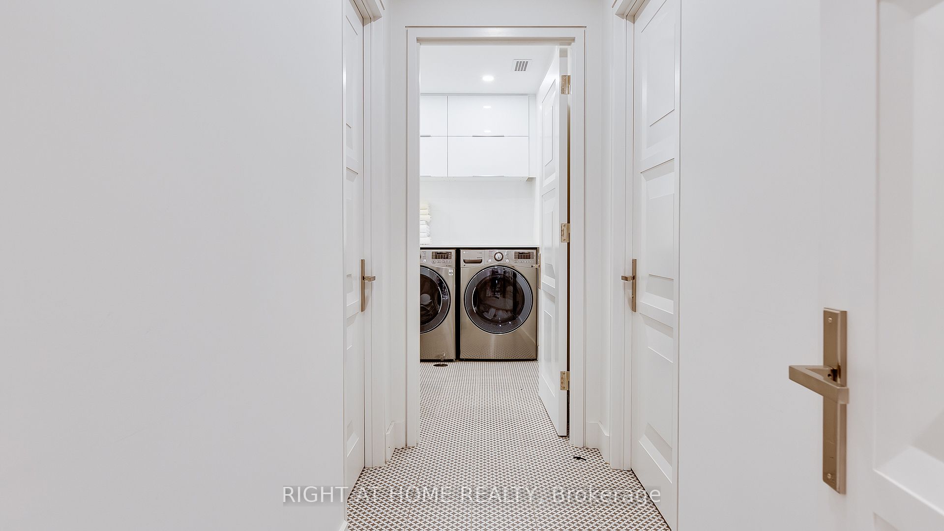 53 Hazelton Avenue