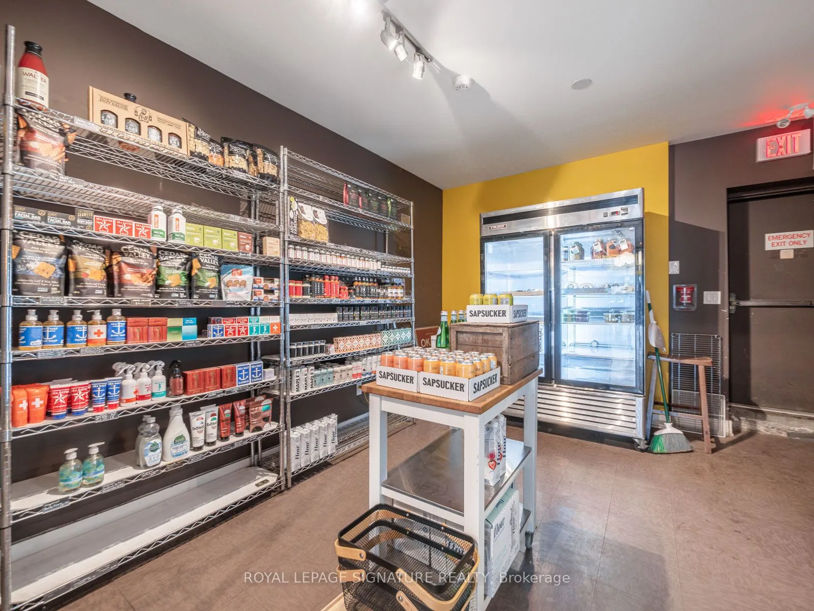 725 Dovercourt Road