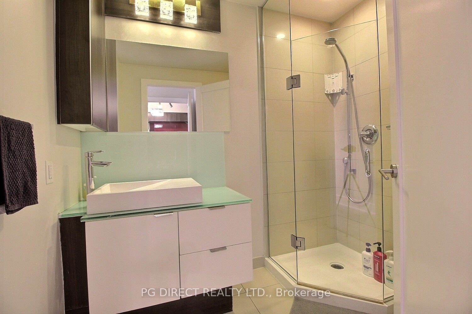 300 Front Street W #3909