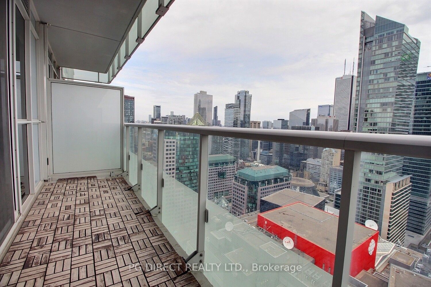 300 Front Street W #3909