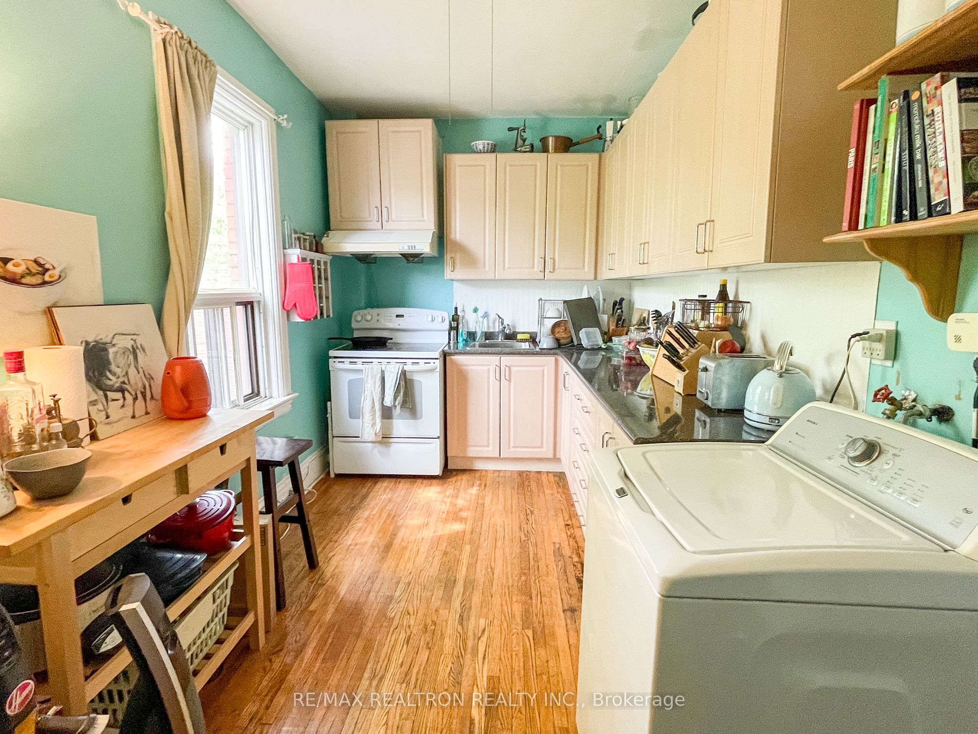 82A Augusta Avenue