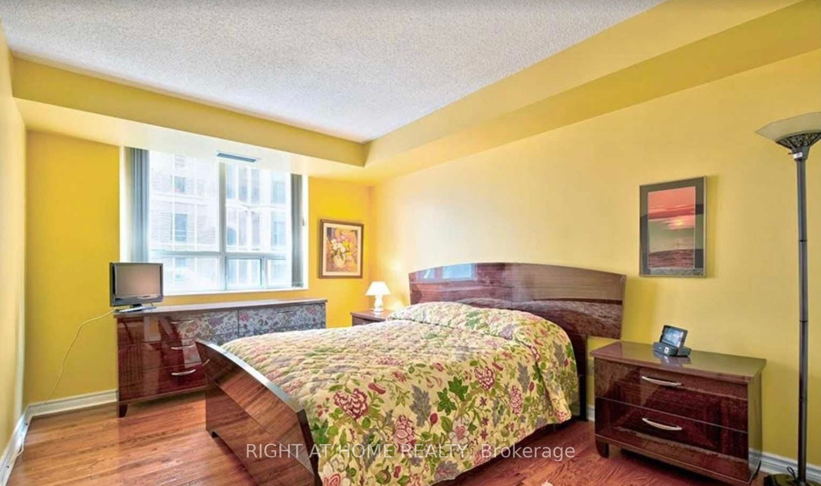 71 Simcoe Street #705