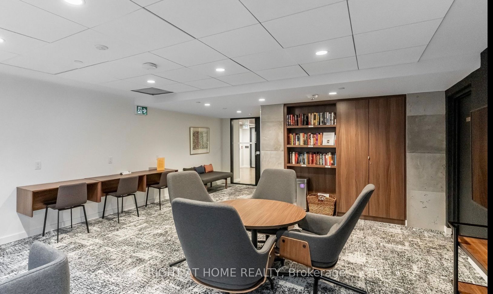 71 Simcoe Street #705