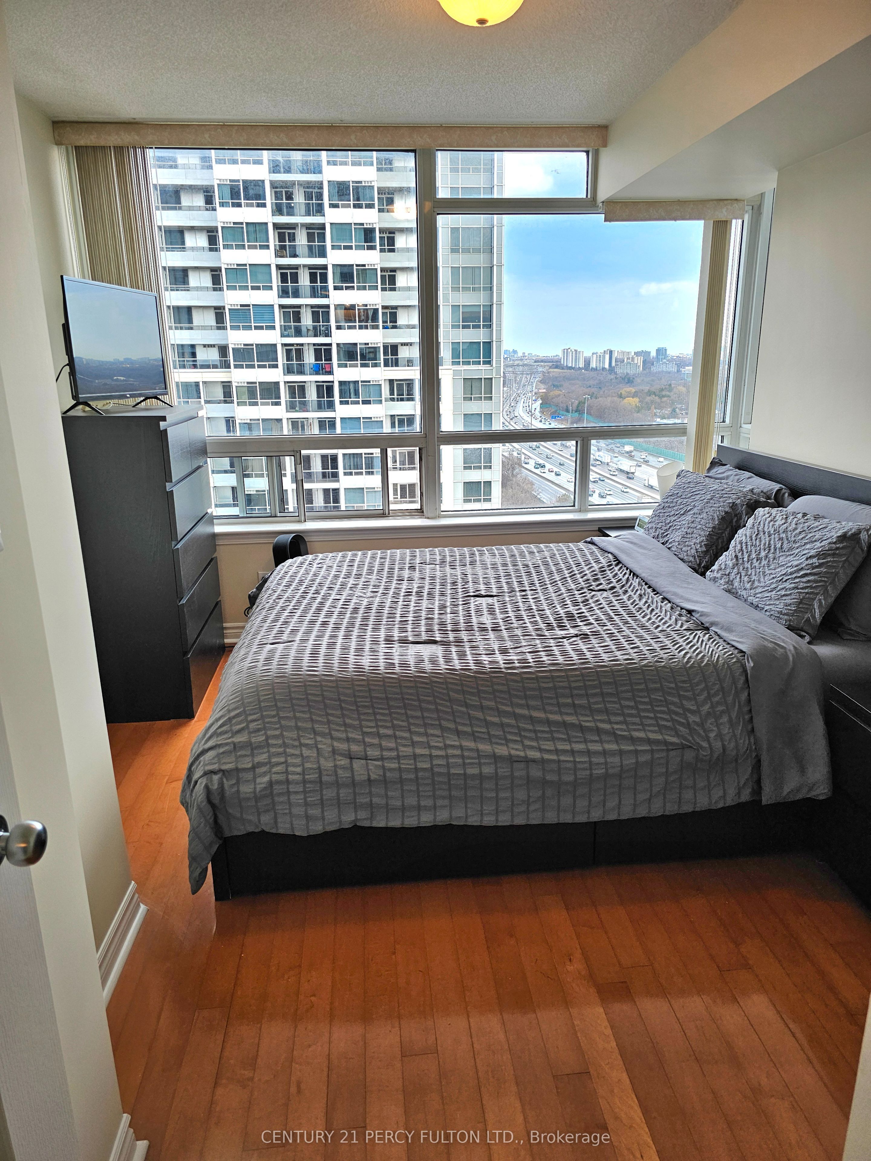 1 Rean Drive #1606
