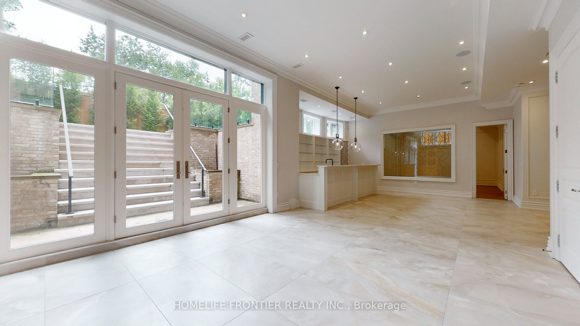 73 Lord Seaton Road