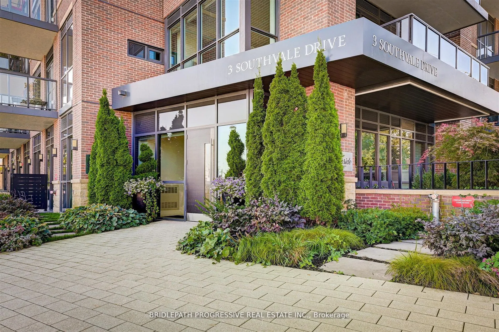 3 Southvale Drive, #401