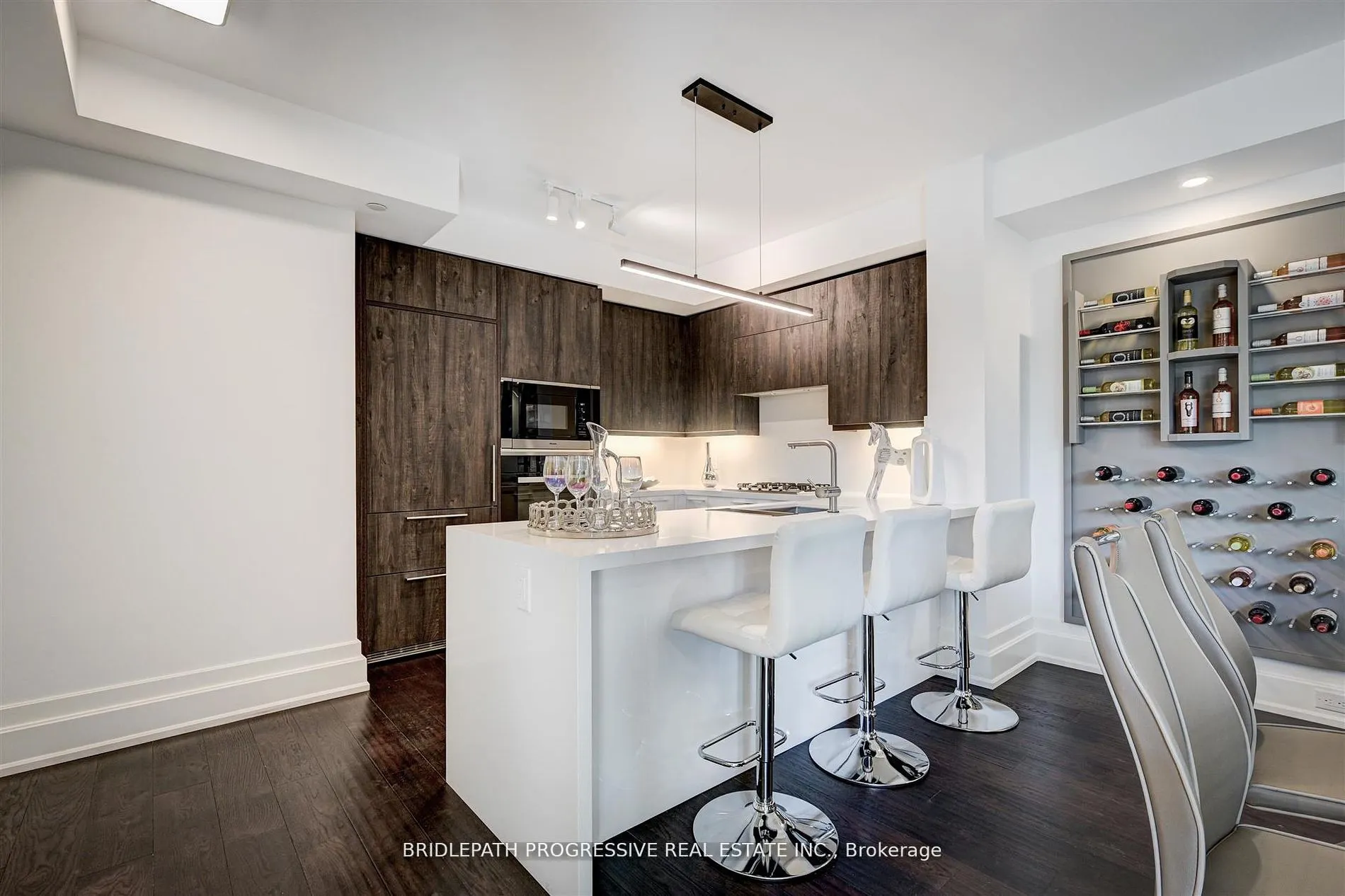 3 Southvale Drive, #401