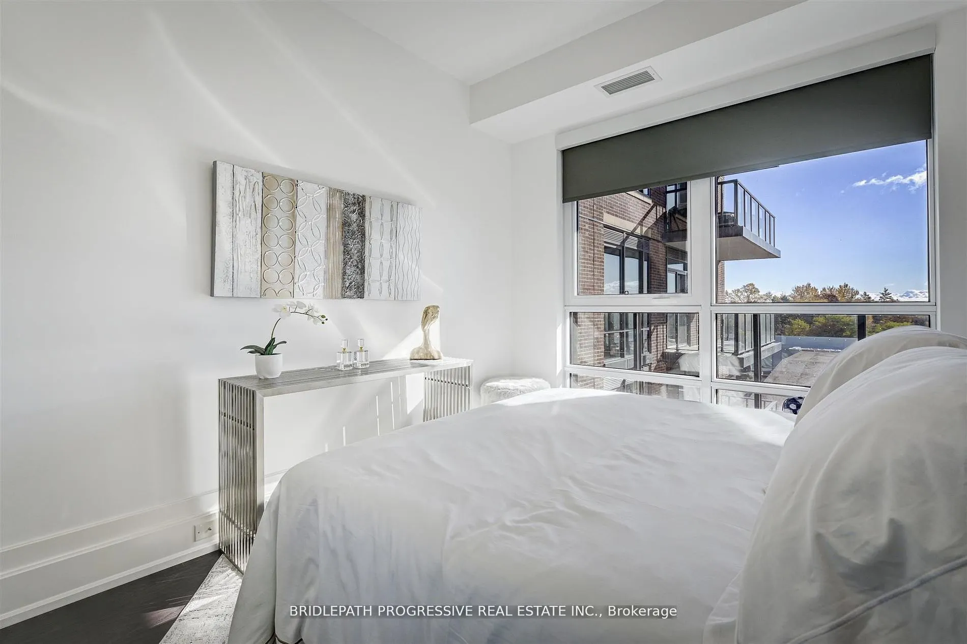 3 Southvale Drive, #401