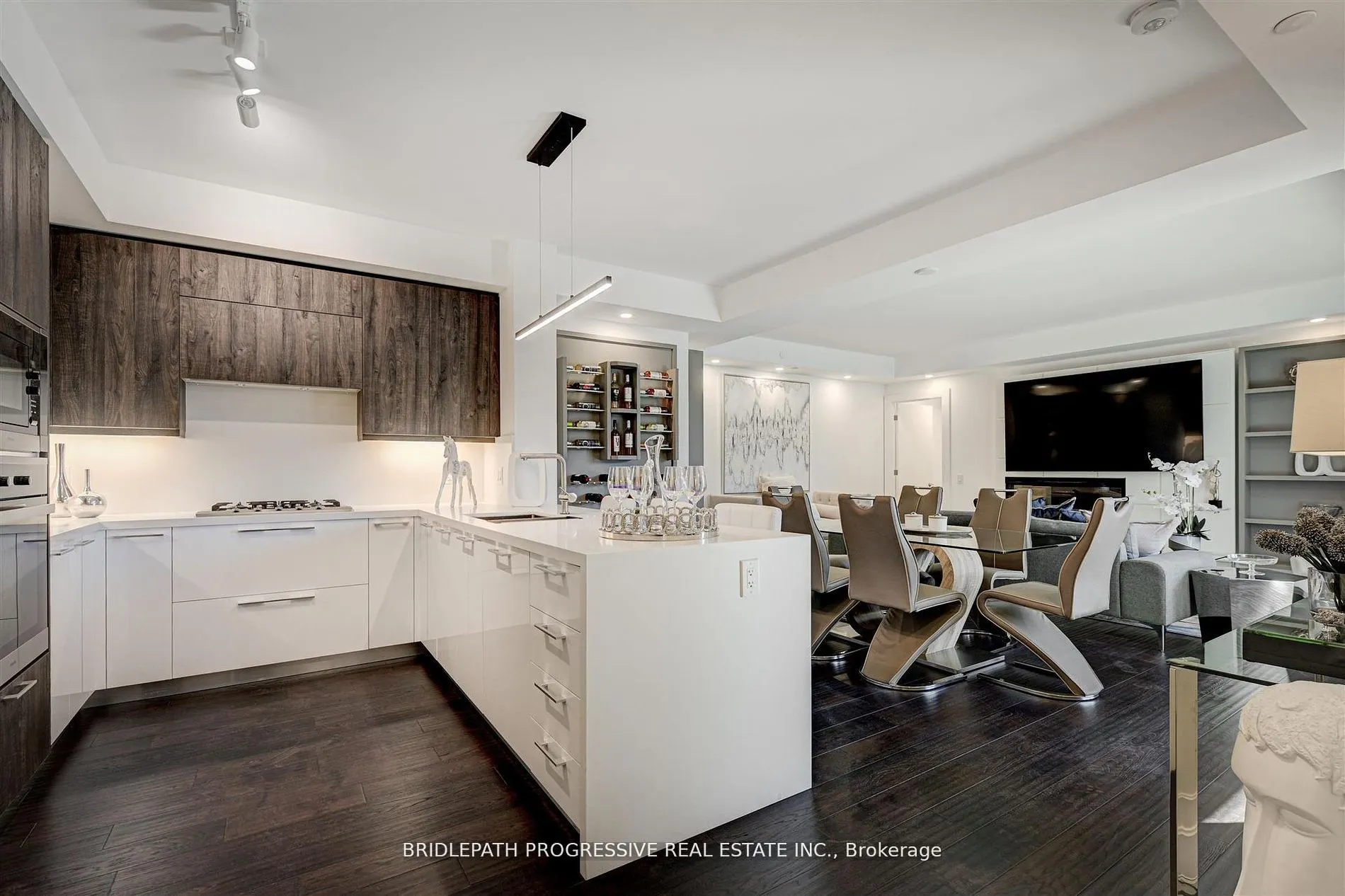 3 Southvale Drive, #401