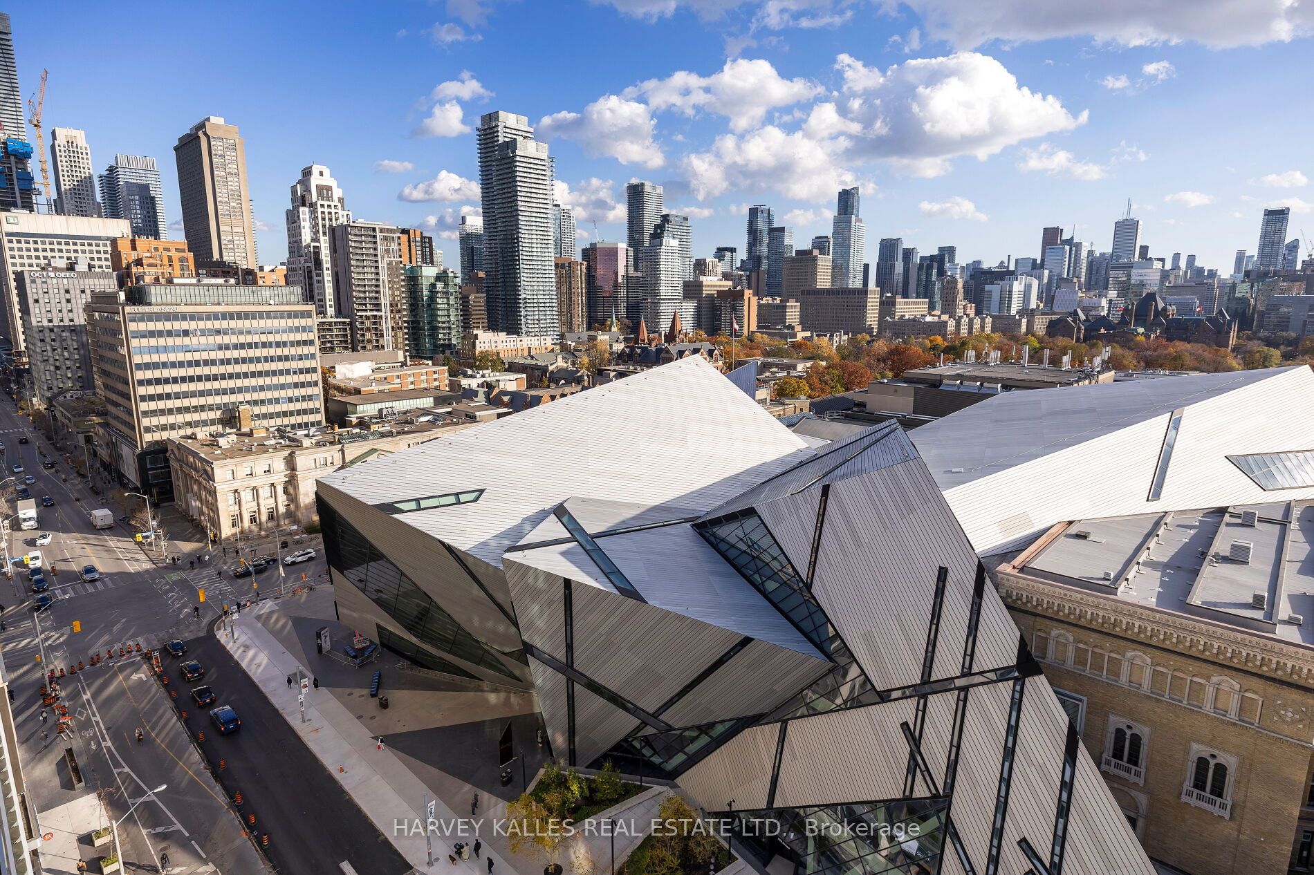 206 Bloor Street W #1501
