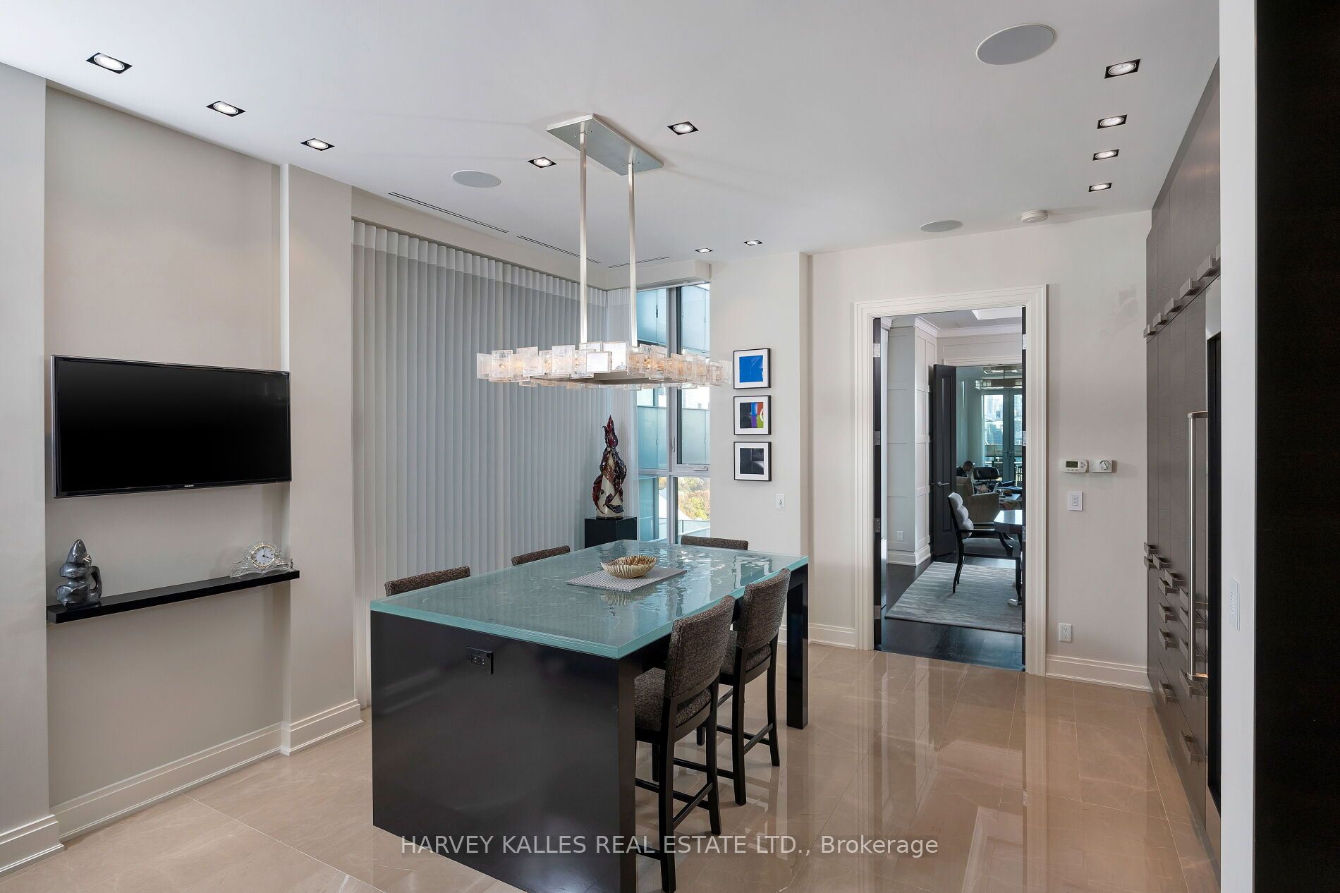 206 Bloor Street W #1501