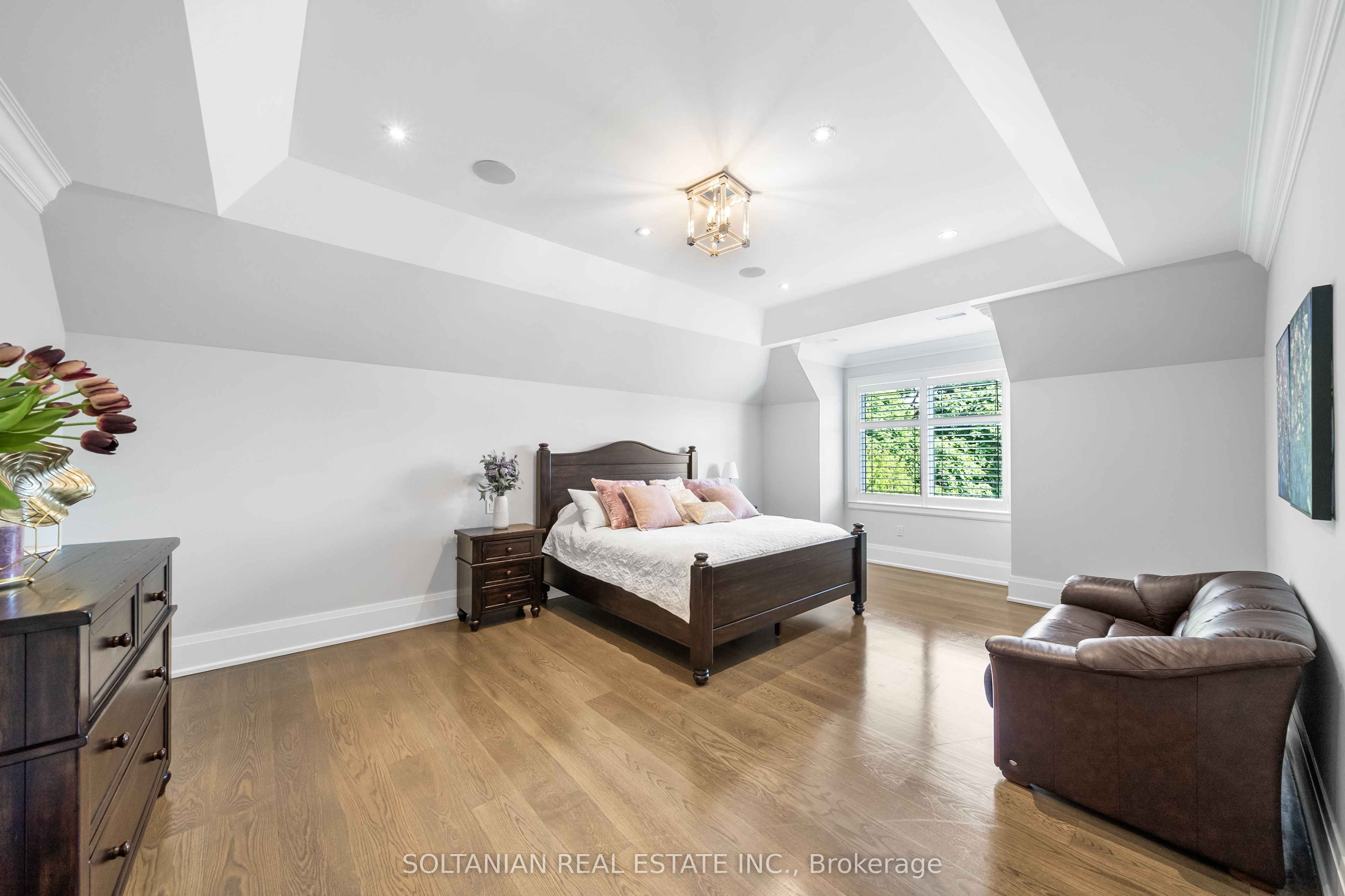 111 Codsell Avenue