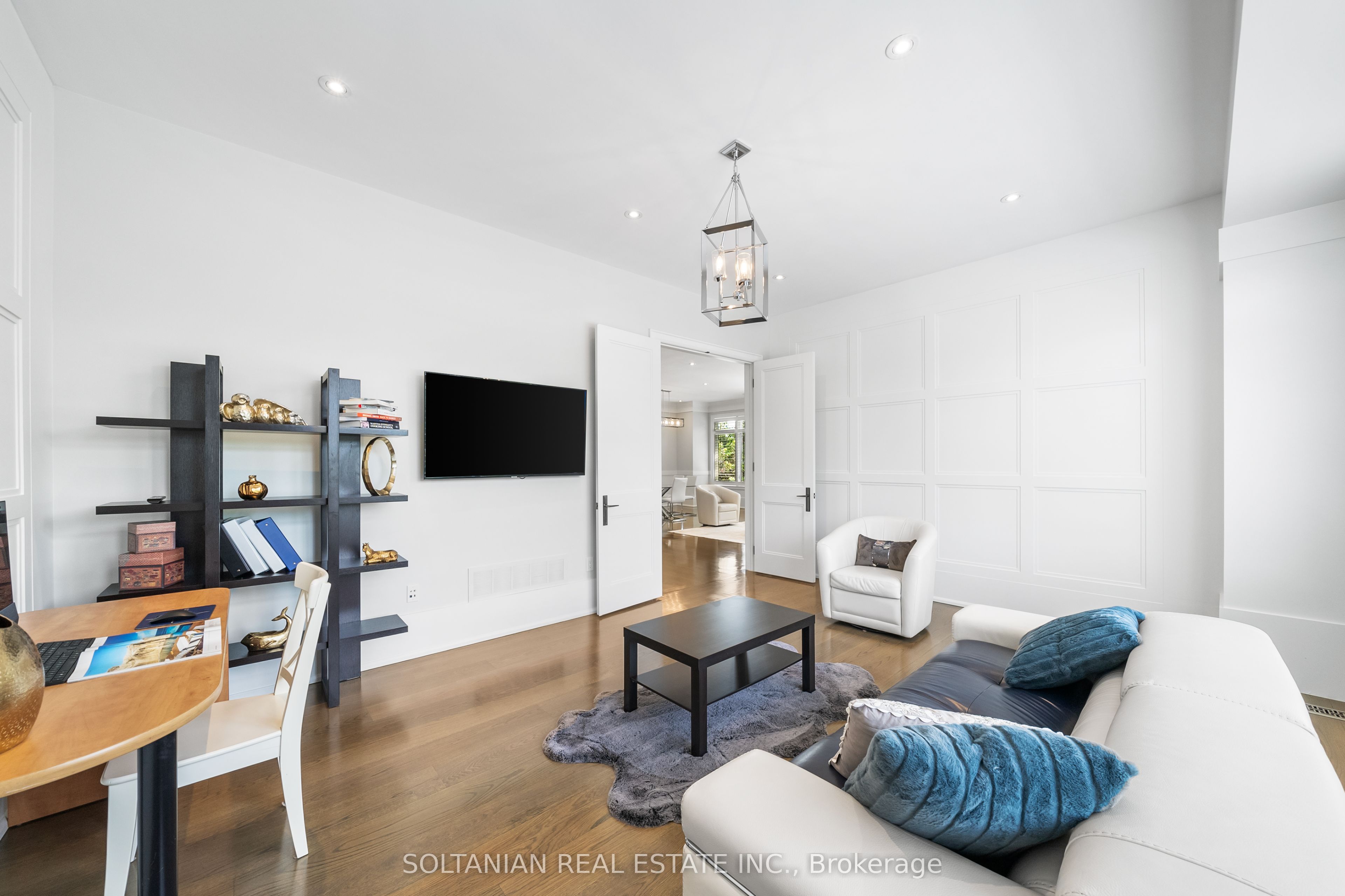 111 Codsell Avenue