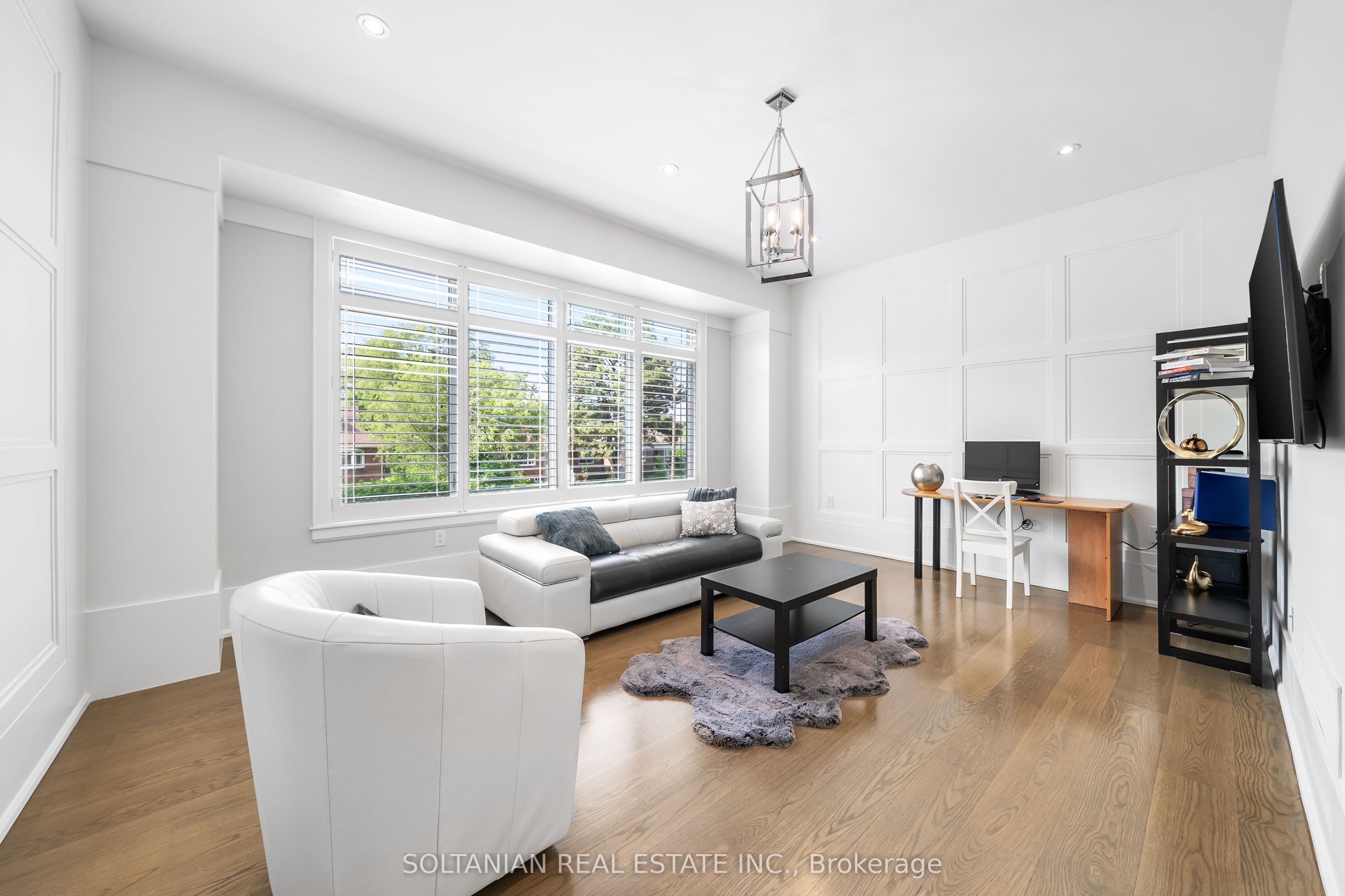 111 Codsell Avenue