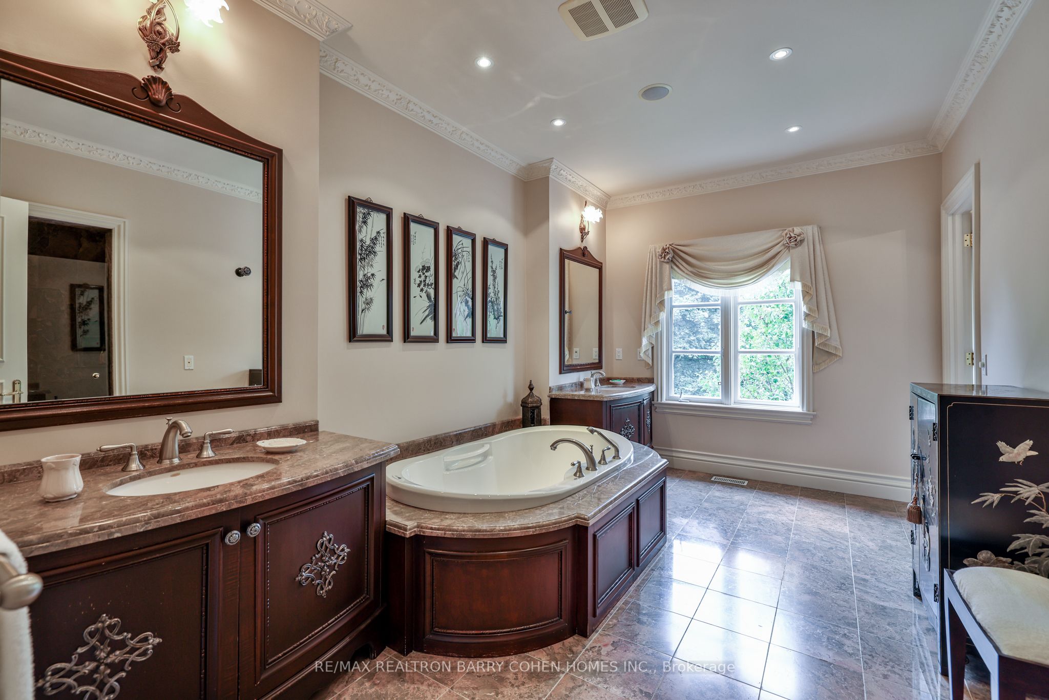 83 Bayview Ridge