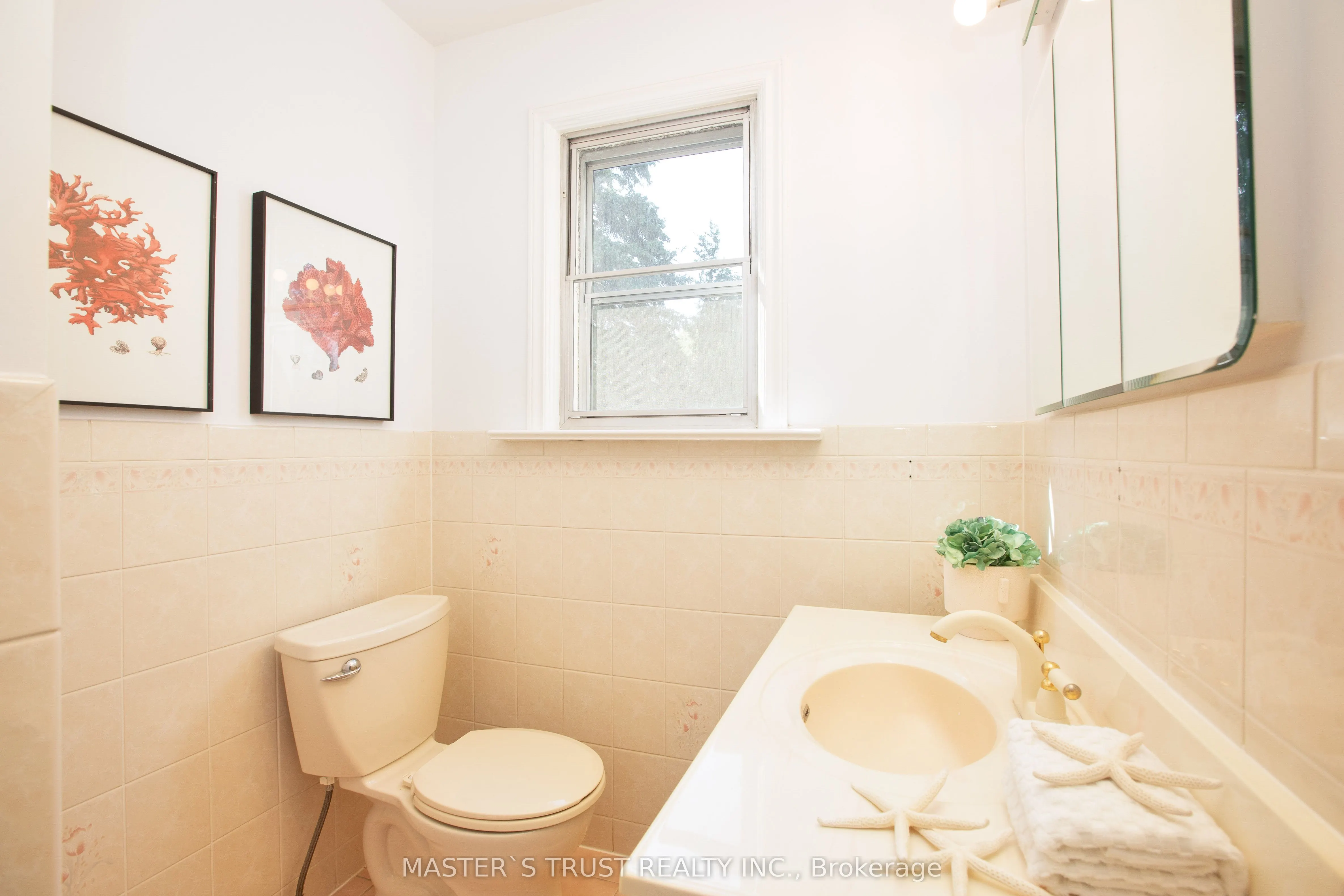 109 Edith Drive