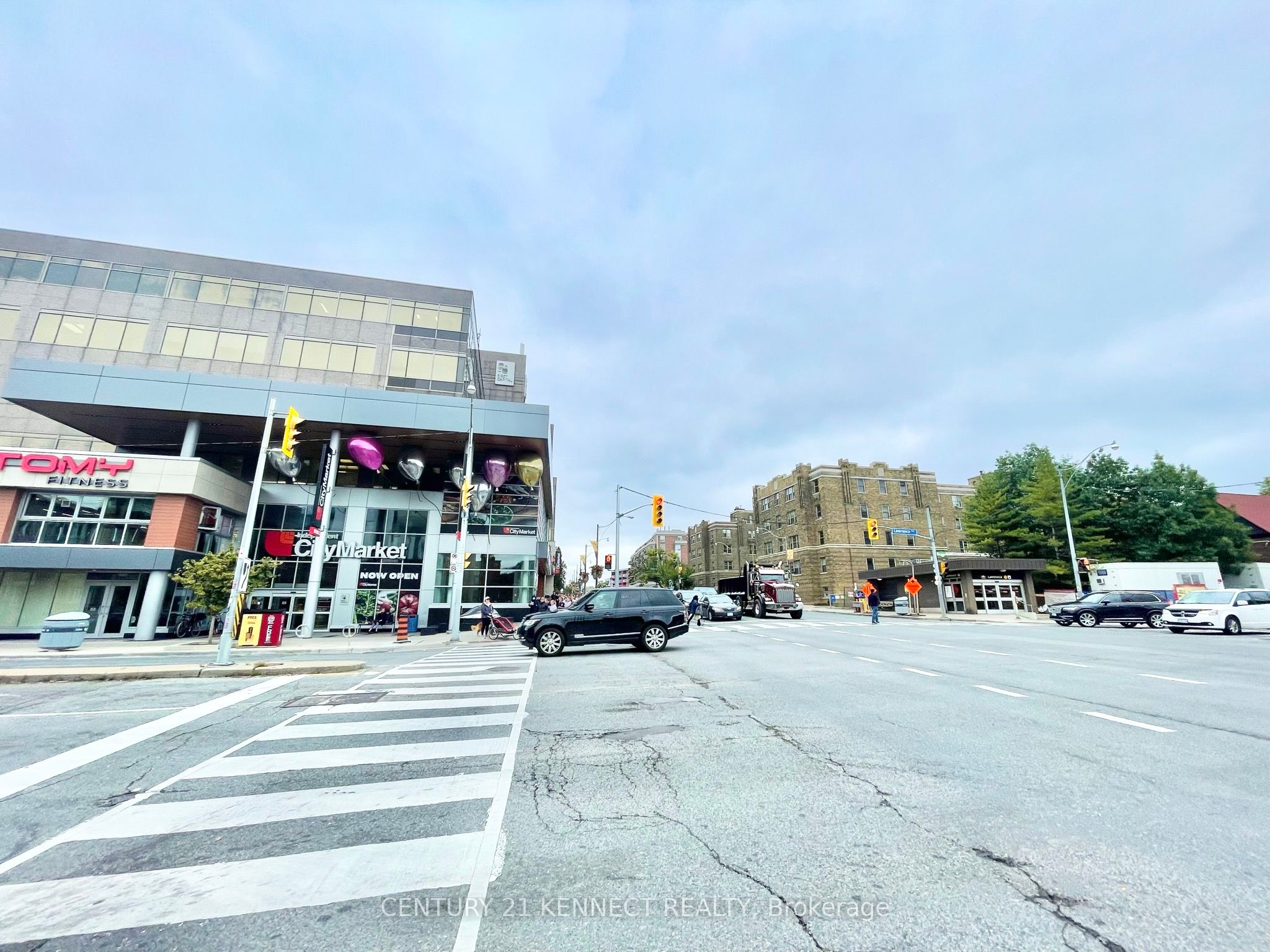 3018 Yonge Street, #613