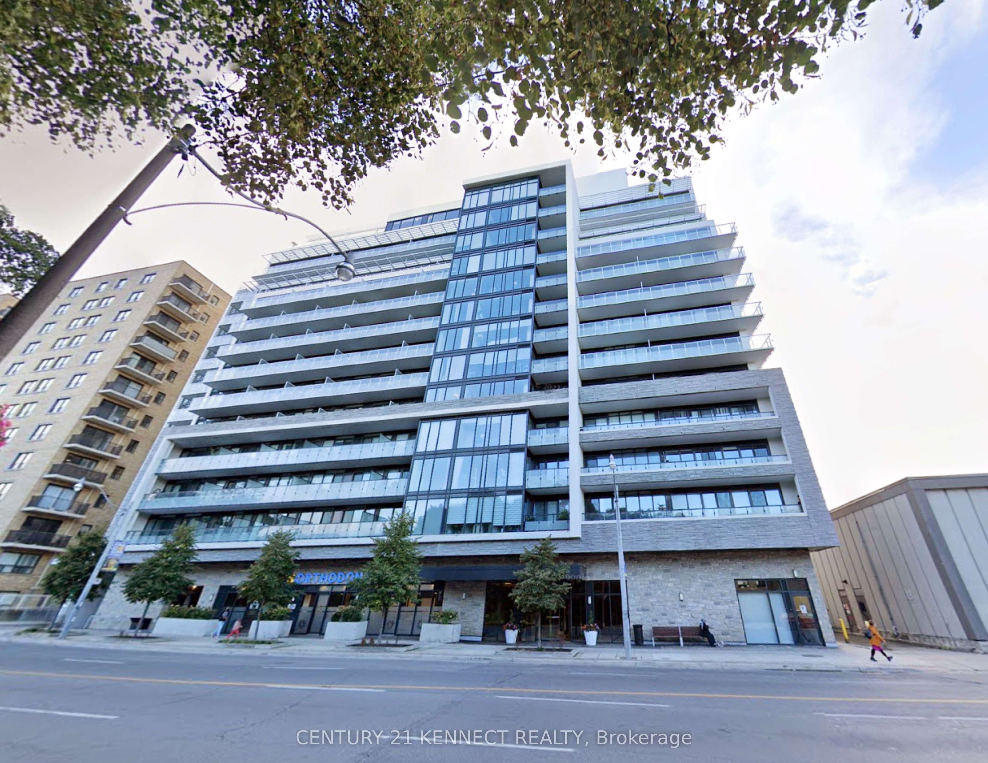 3018 Yonge Street, #613