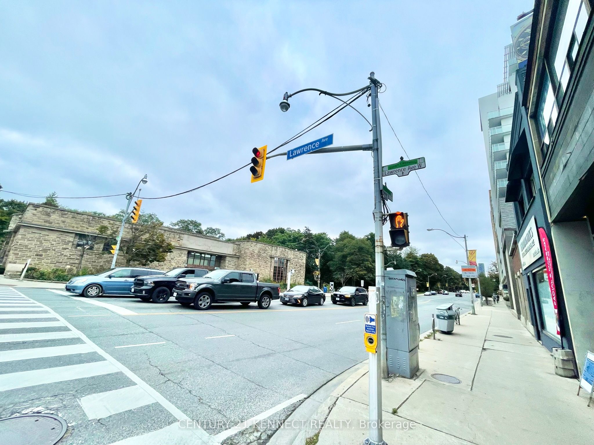 3018 Yonge Street, #613