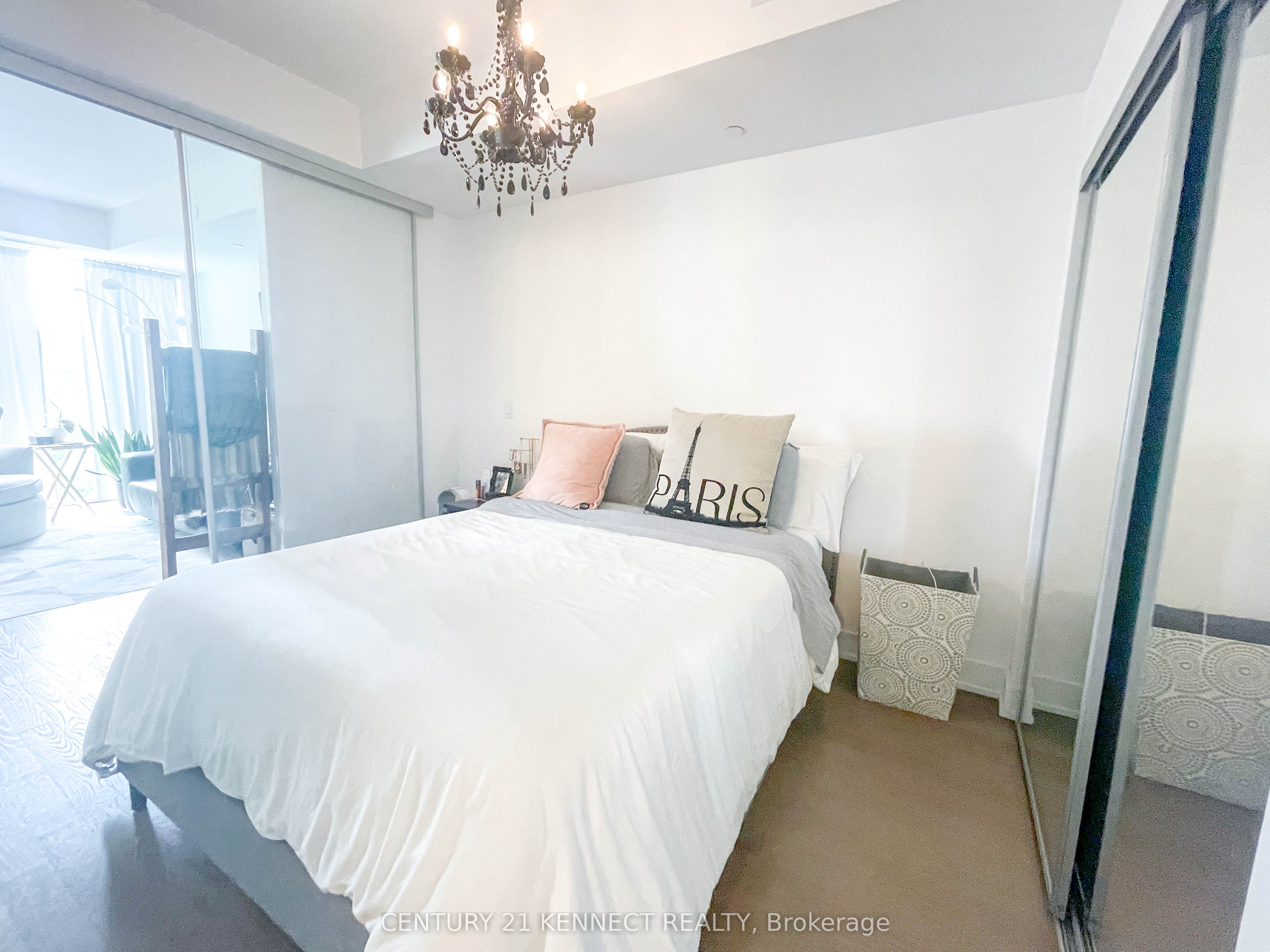 3018 Yonge Street, #613