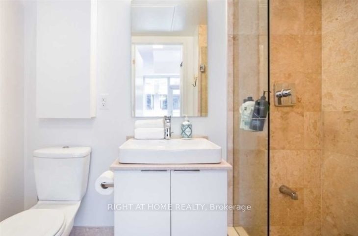 14 York Street #708
