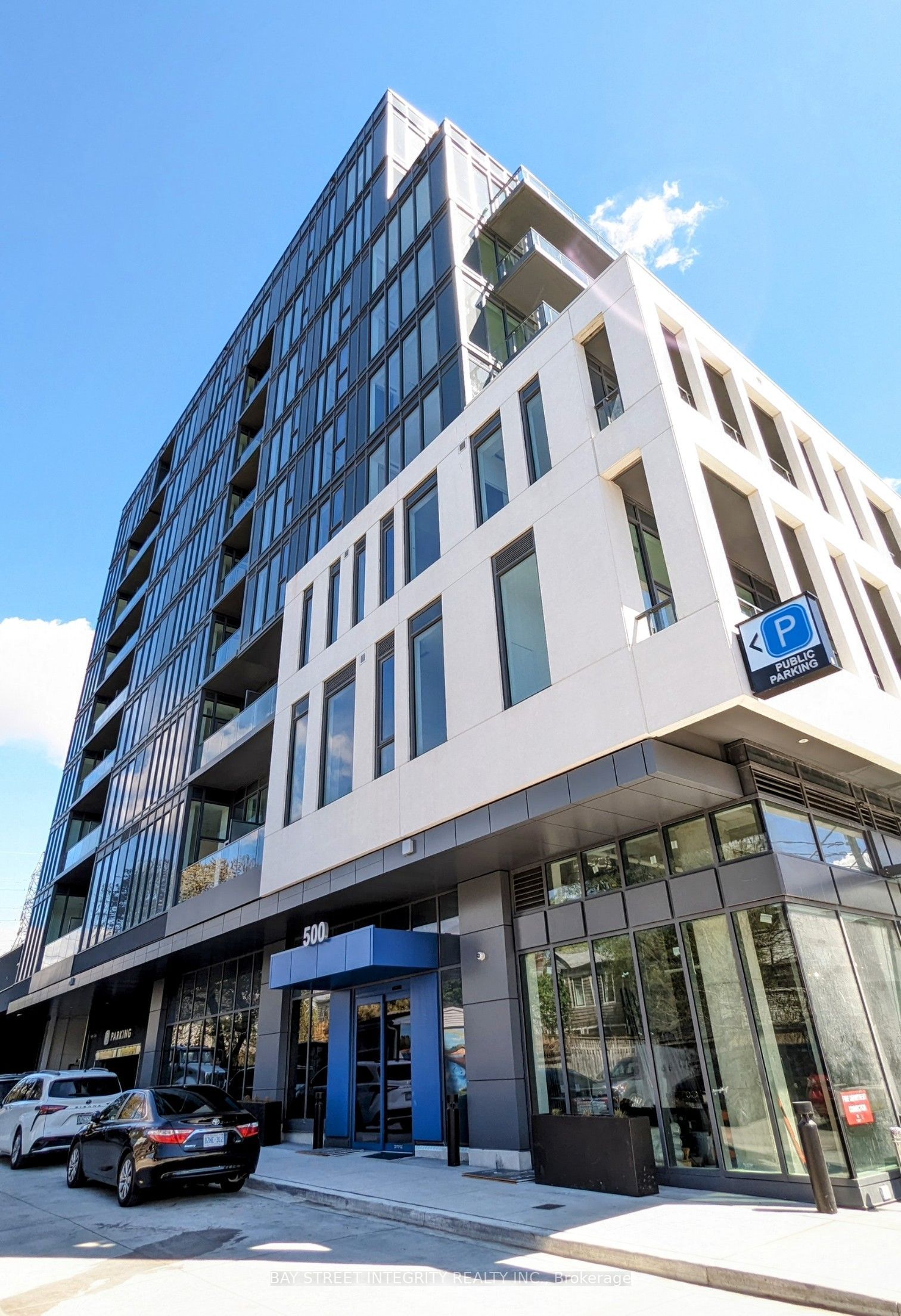 500 DUPONT Street #703