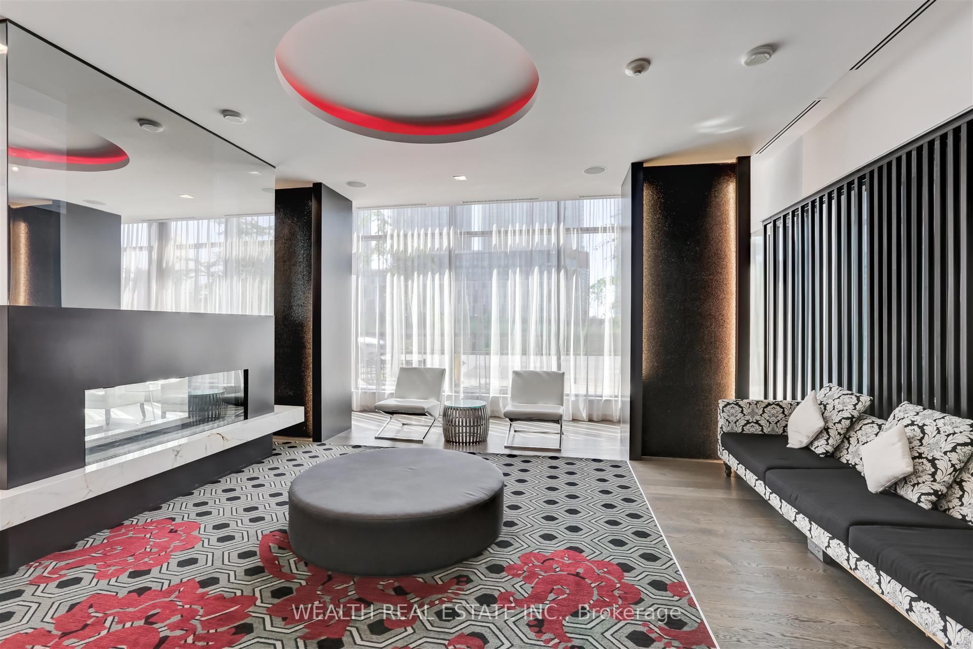 560 Front Street W, #726