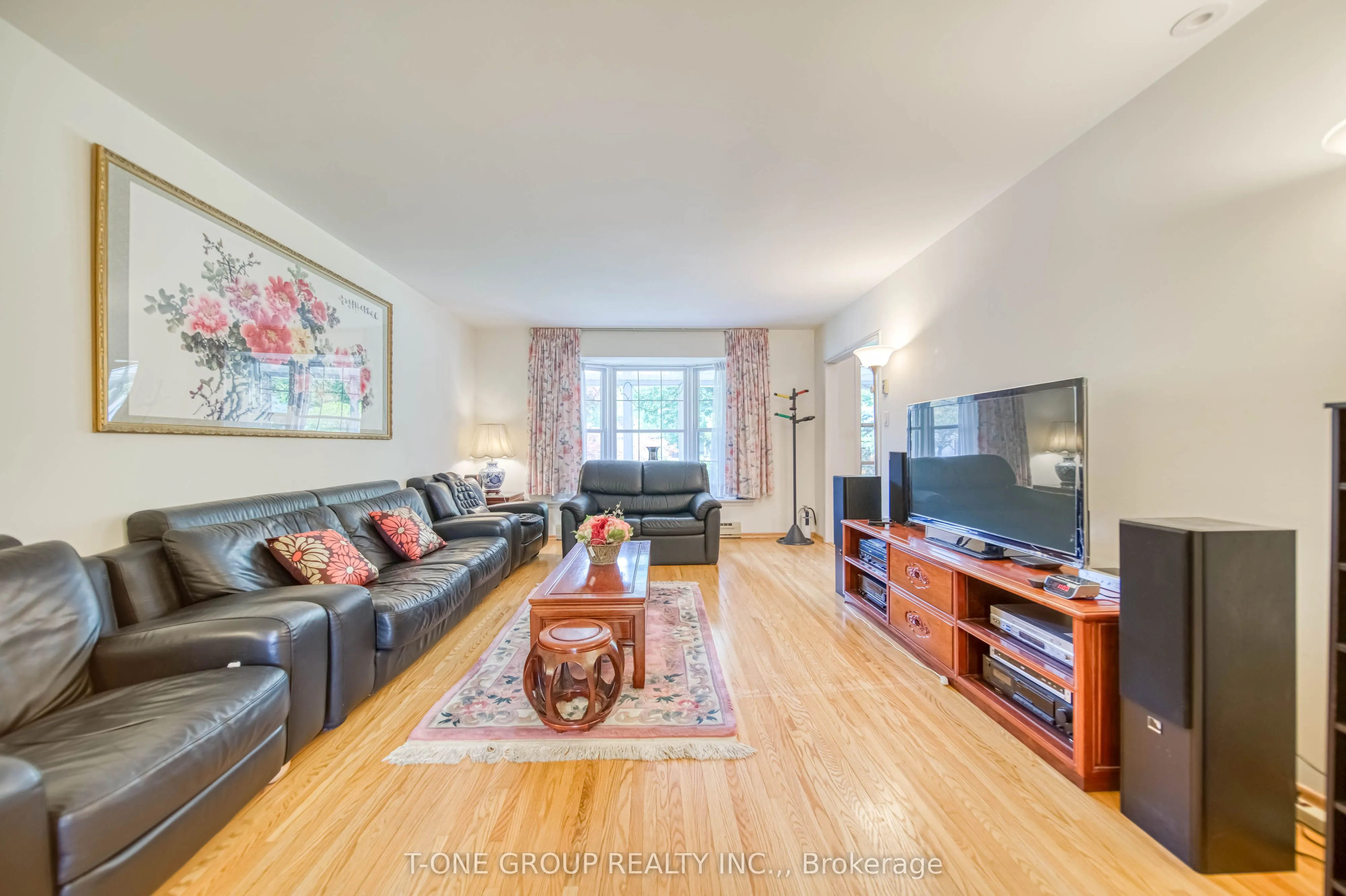20 Zircon Court