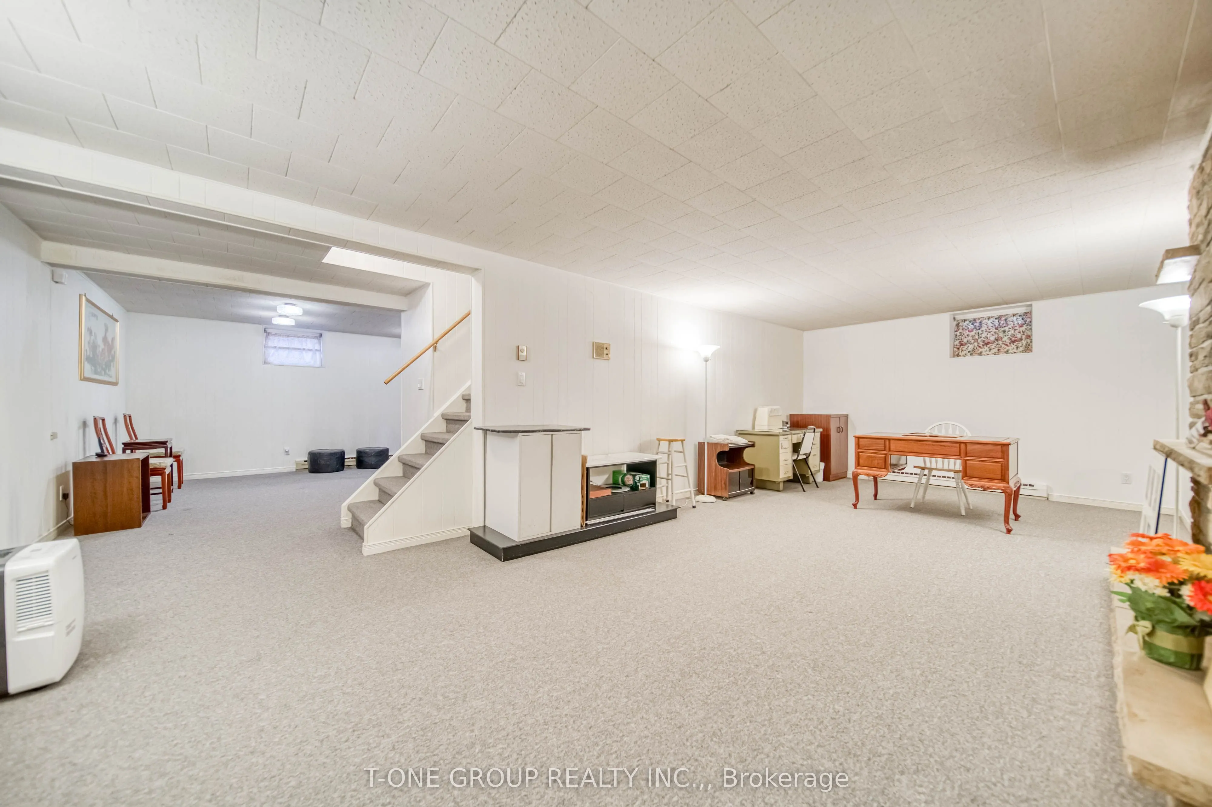 20 Zircon Court
