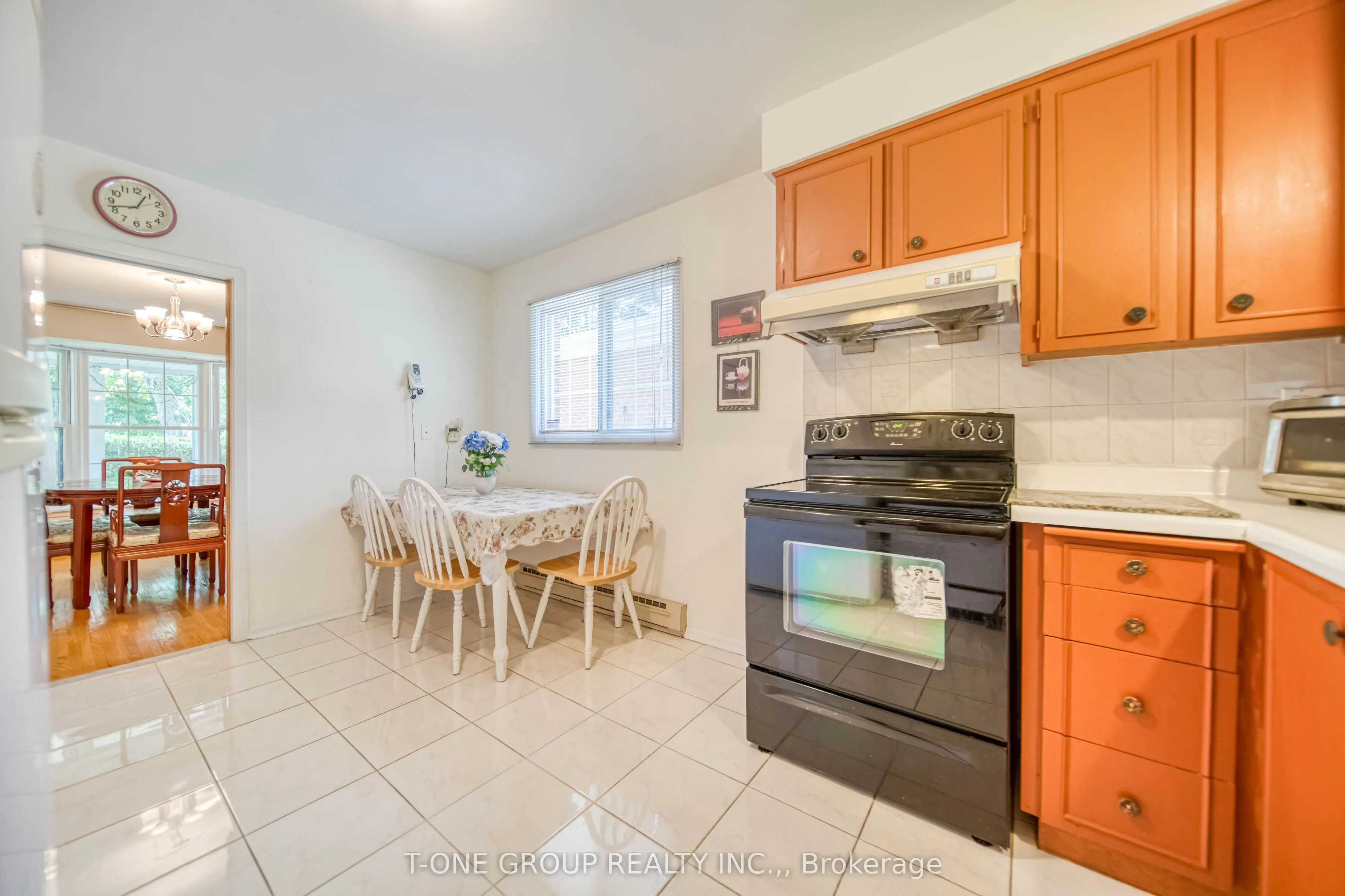 20 Zircon Court