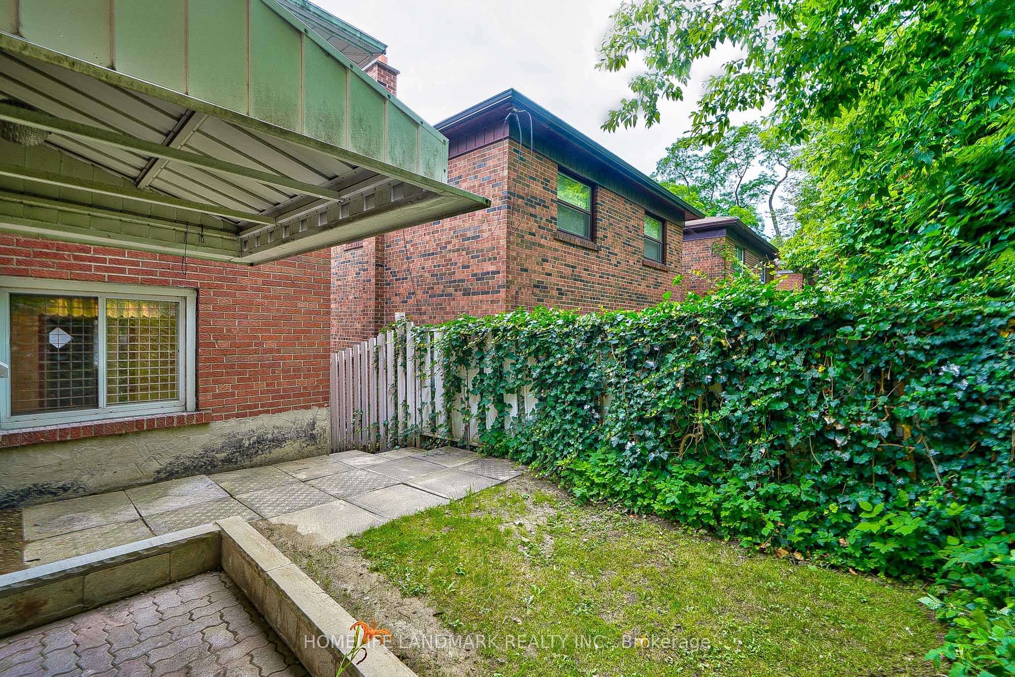 796 Davenport Road