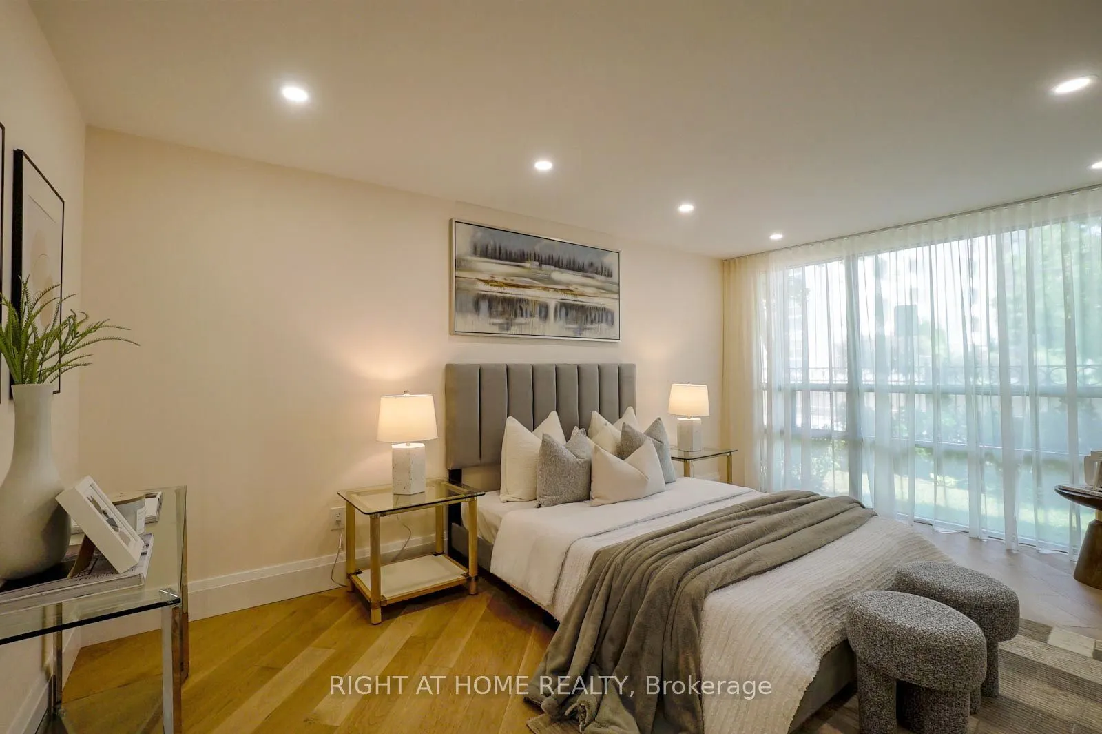 18 Lower Village Gate, #107