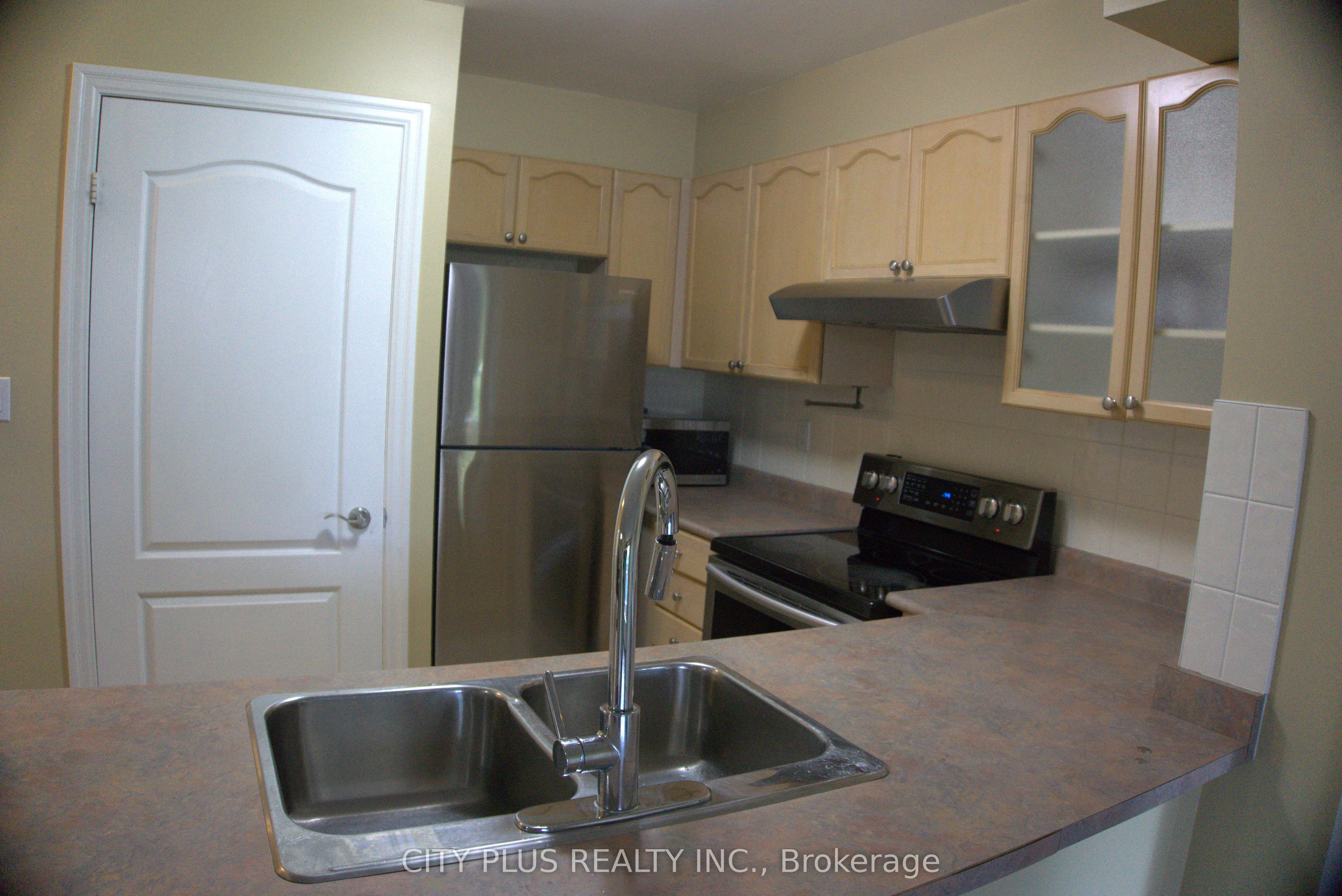188 Doris Avenue, #411