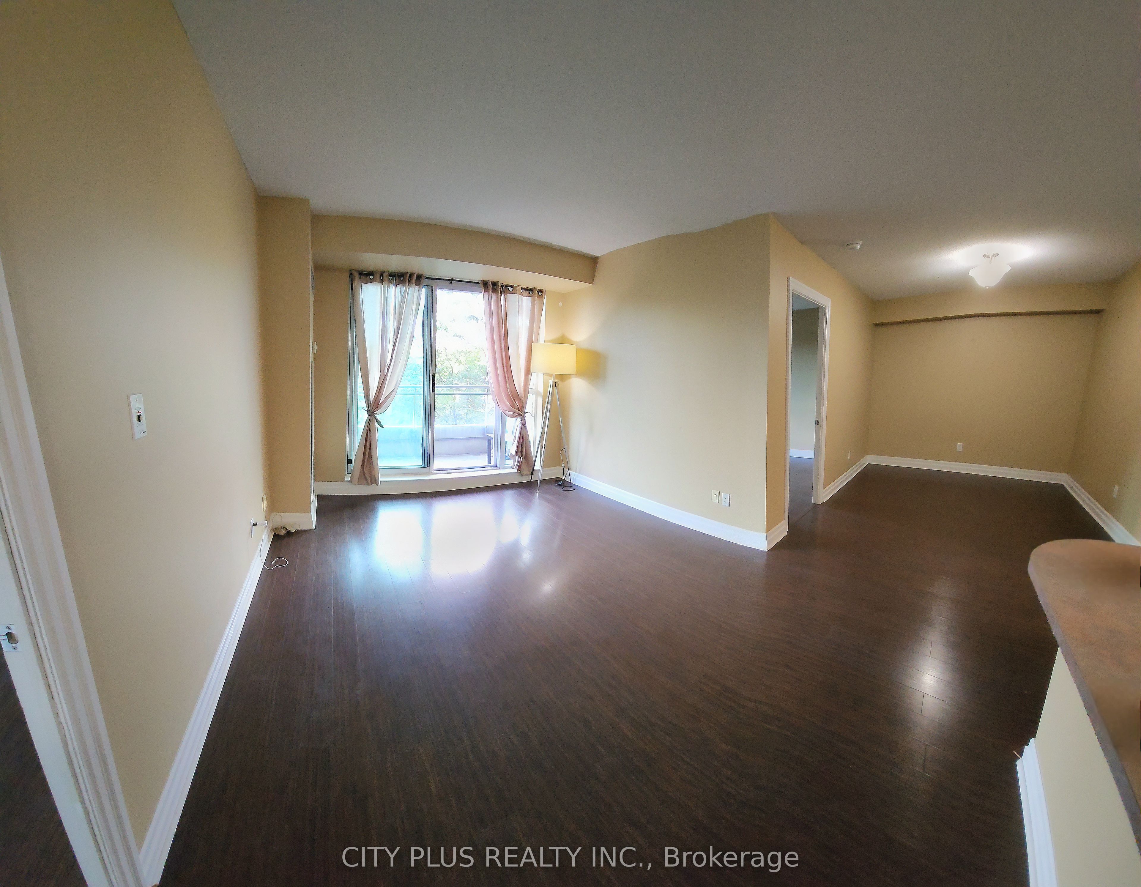 188 Doris Avenue, #411