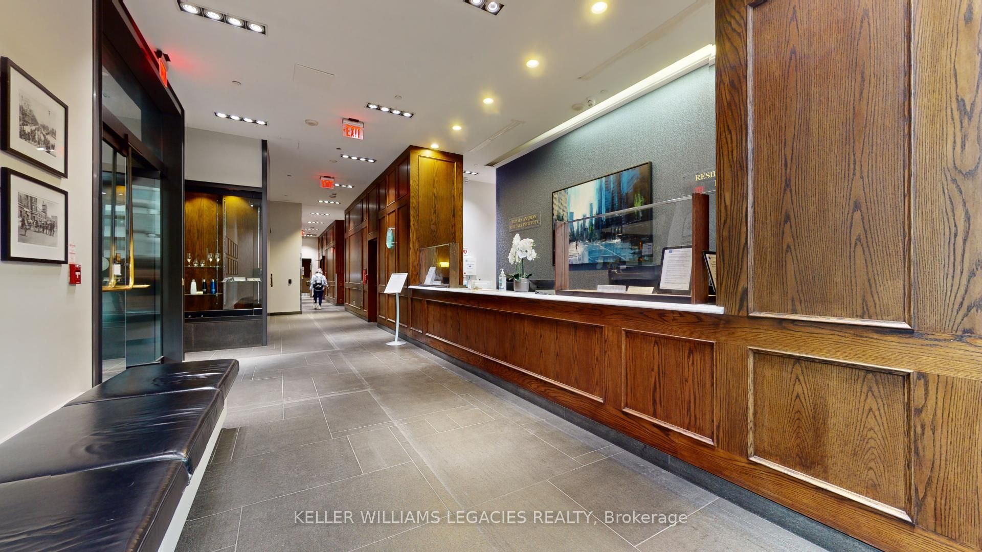 426 University Avenue #2503